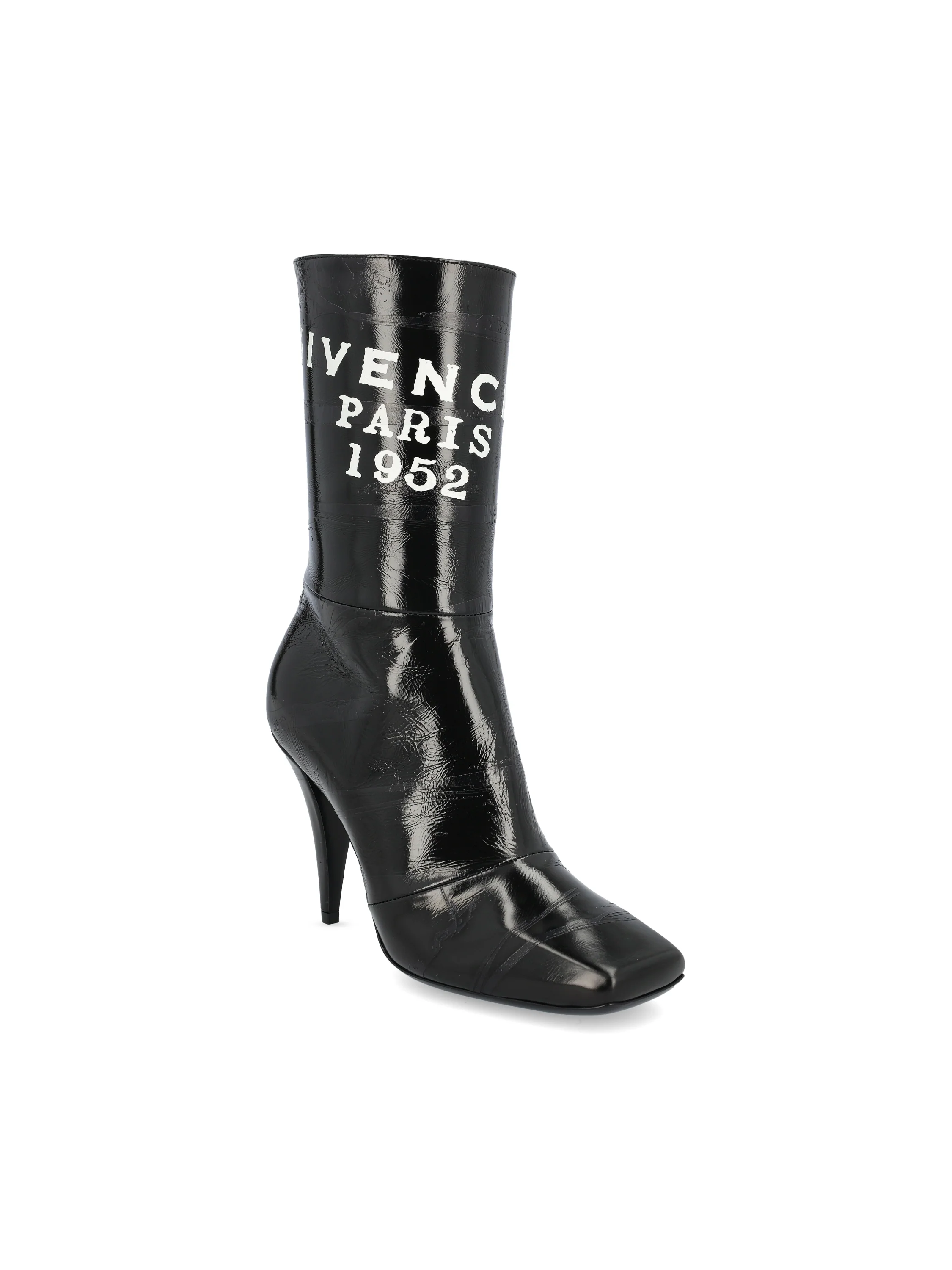 Stivaletti realizzati in pelle. BE605FE2FQ 001 GIVENCHY