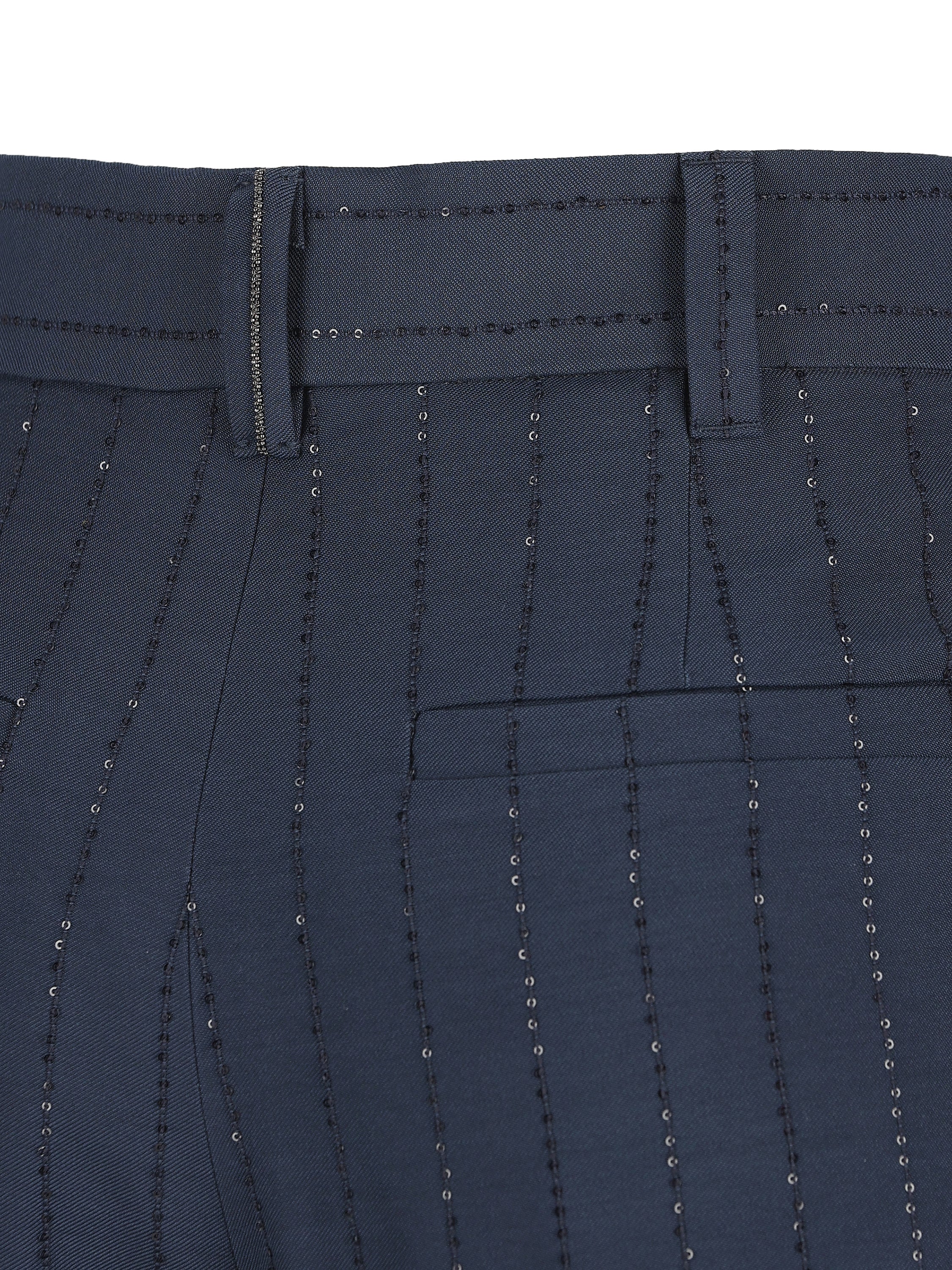 Pantaloni realizzati in viscosa e poliammide. ML592P9185 C2061 BRUNELLO CUCINELLI