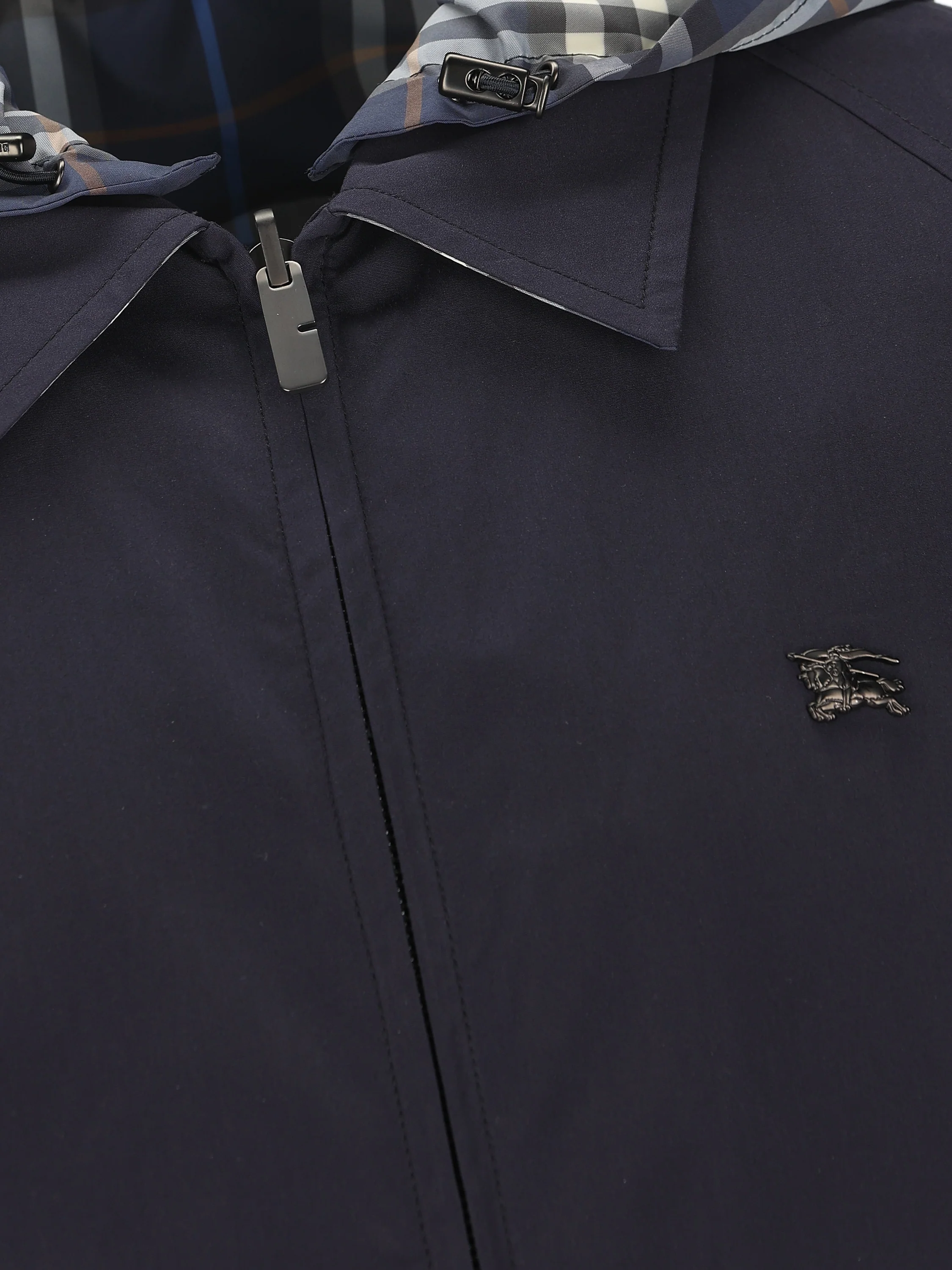 Giacca realizzata in cotone. 8118012 C4008 BURBERRY 