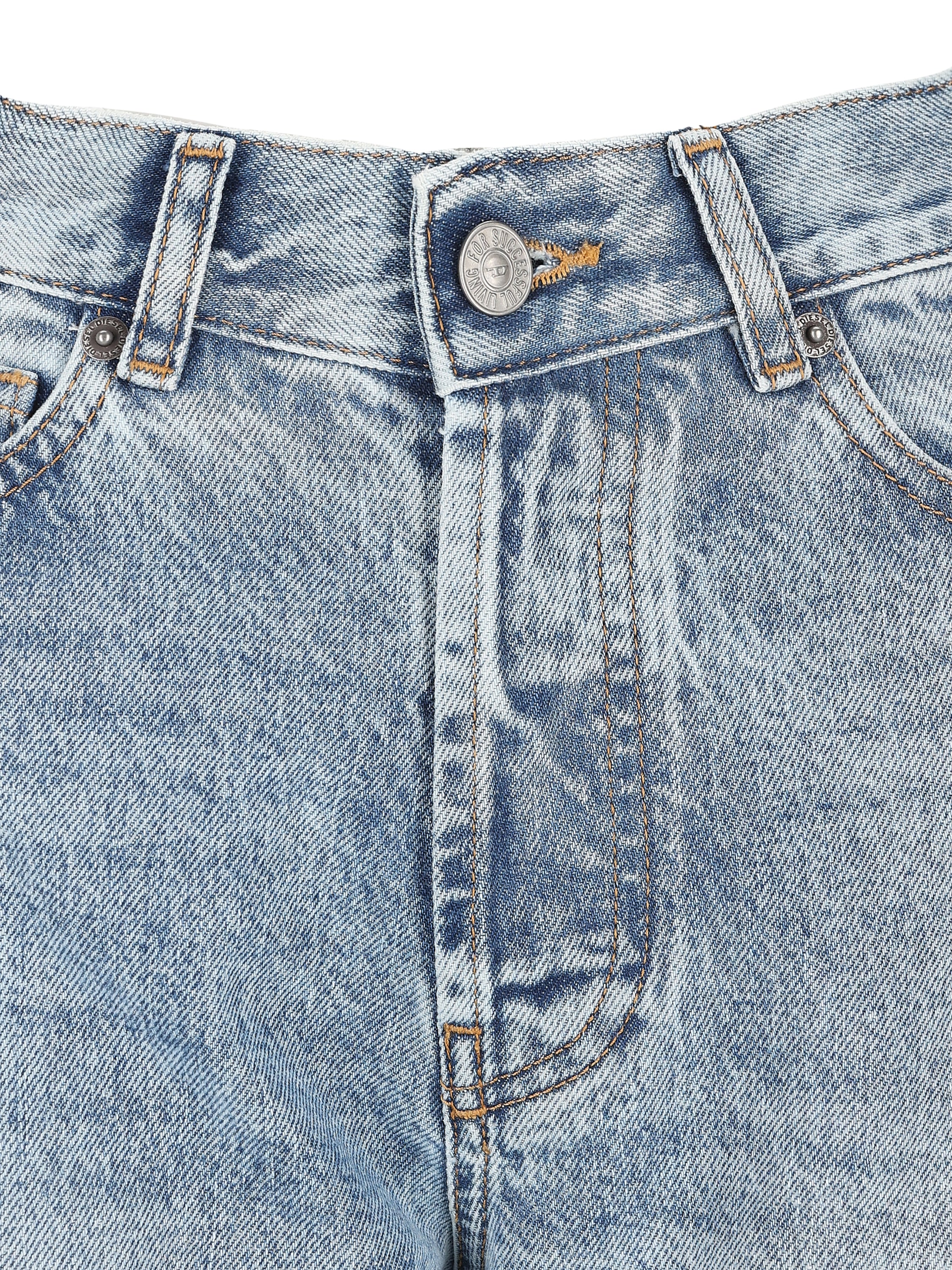 Jeans realizzati in cotone. A19869 09I2901 DIESEL 