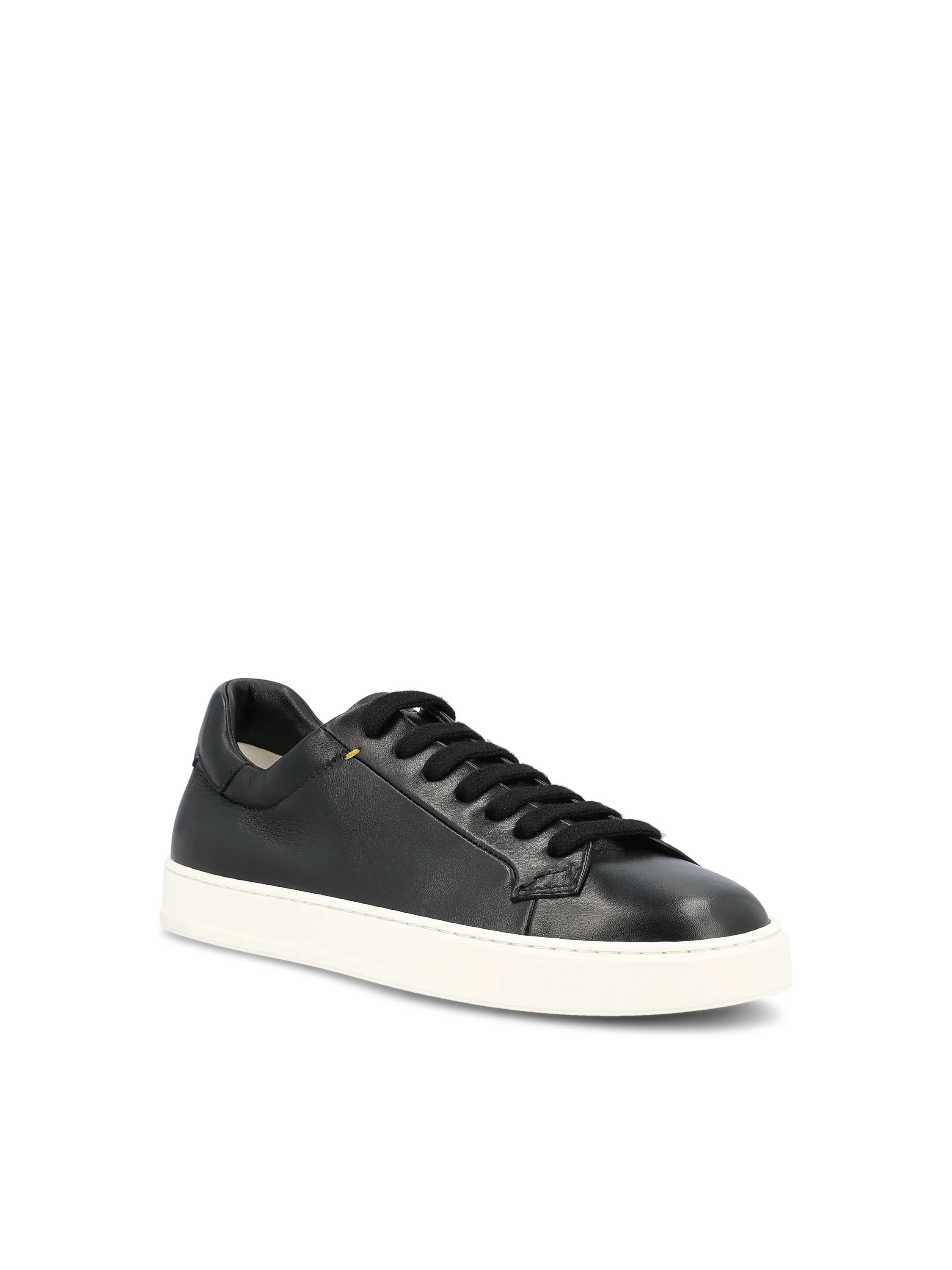 Sneakers realizzate in pelle. DU3552SPENUF281 EN00 DOUCAL'S 