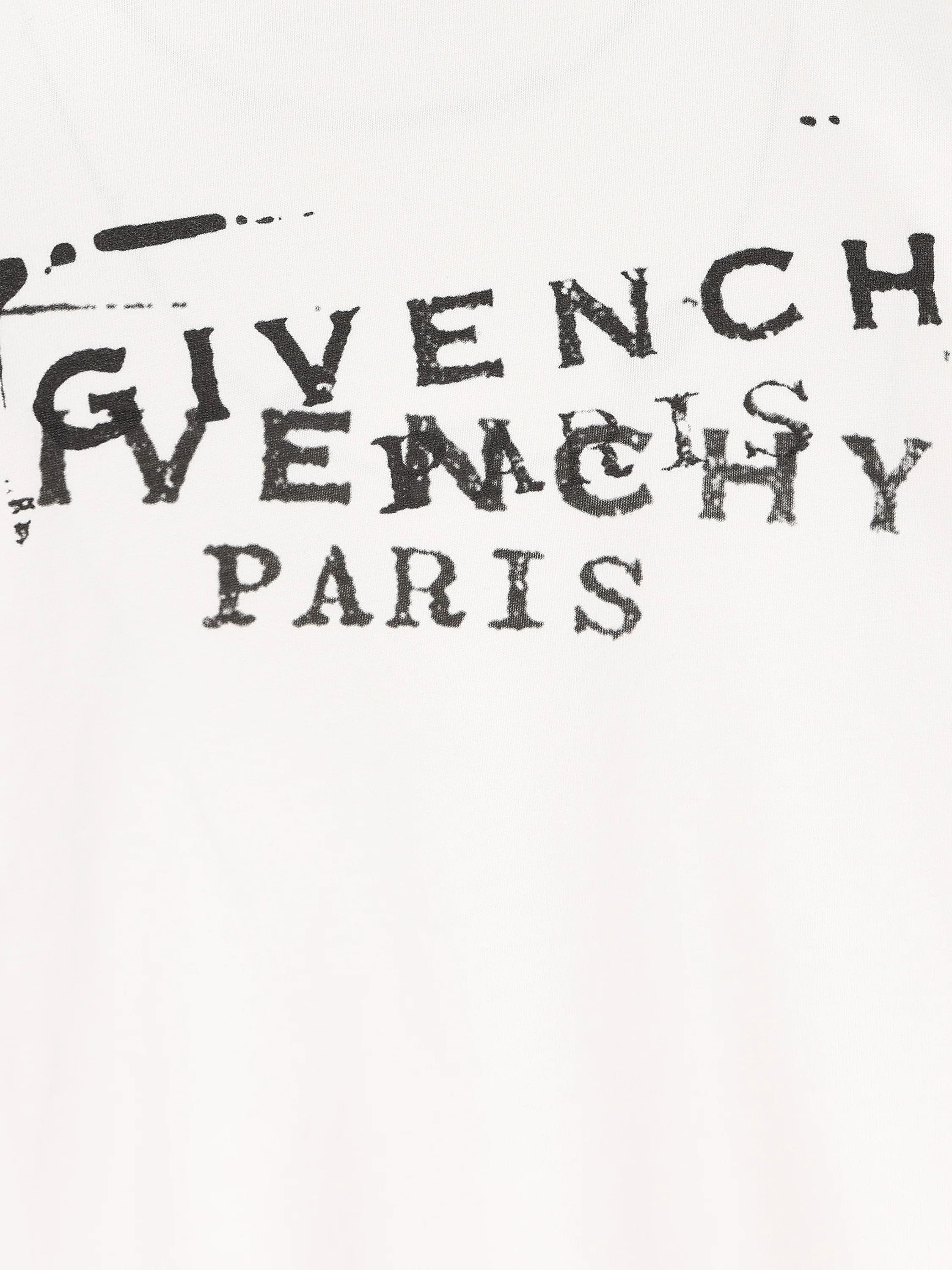 T-Shirt realizzata in cotone. BM71NK3YSA 100 GIVENCHY 