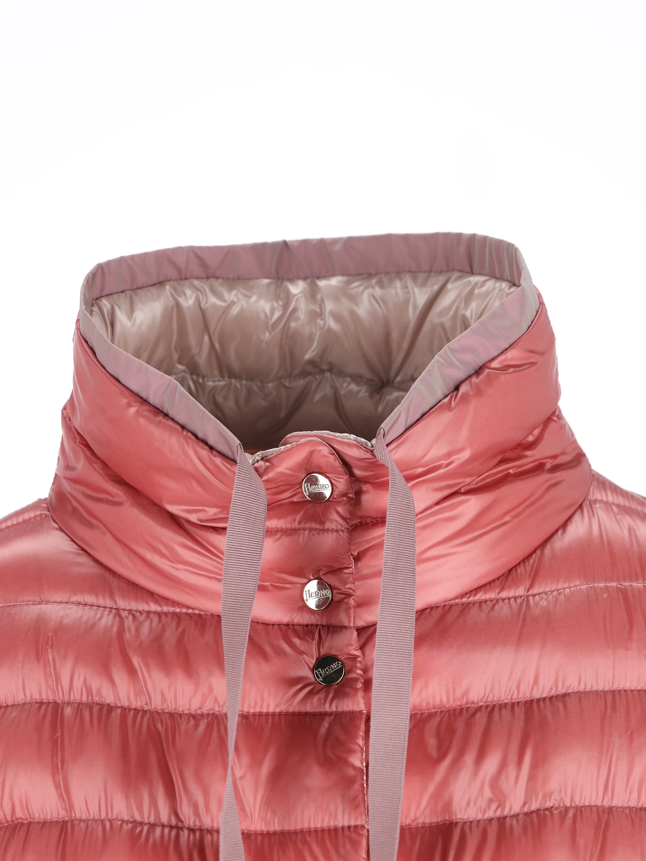 Piumino realizzato in poliammide. PI001846D 12017Z4140 HERNO 