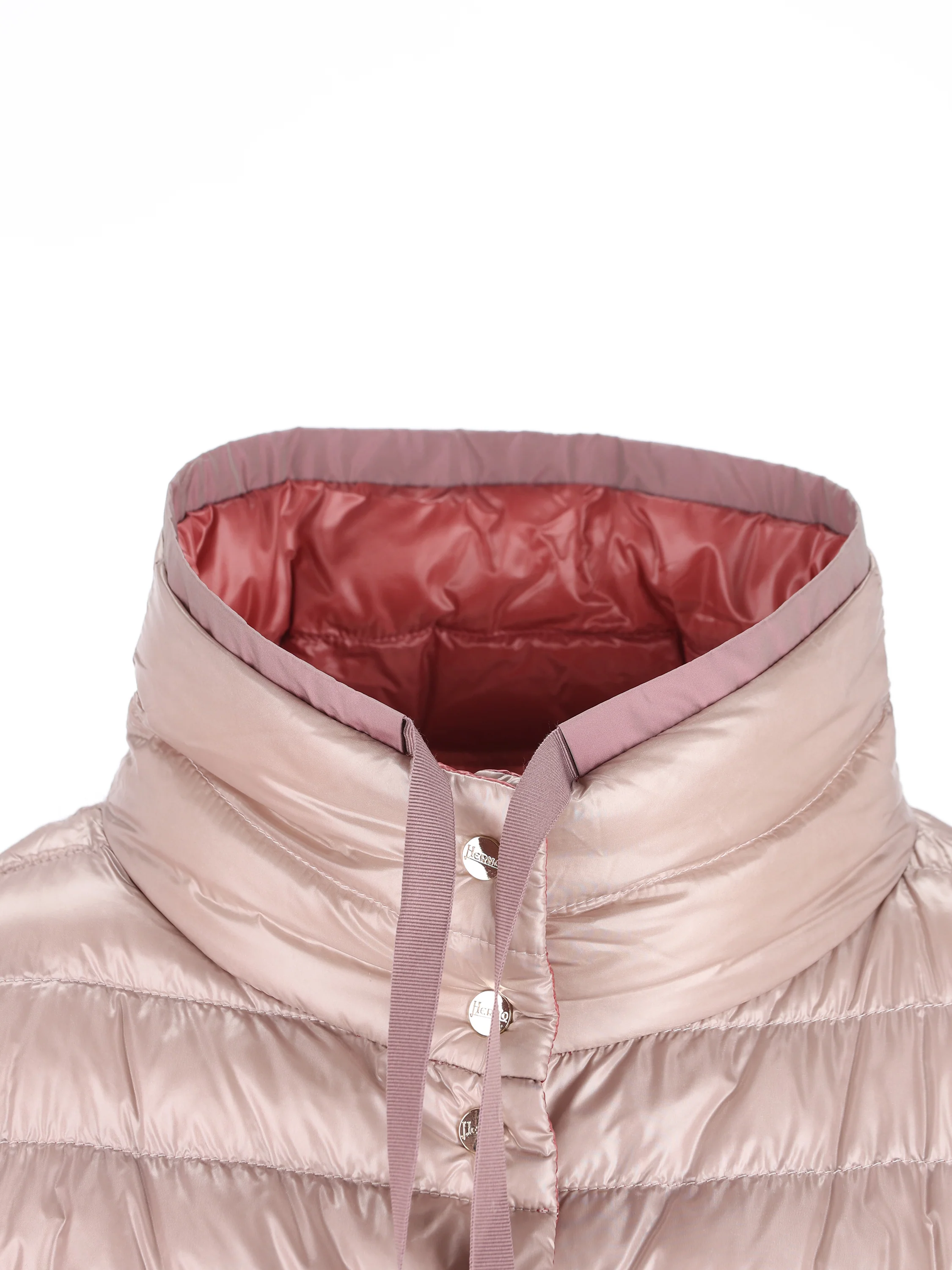 Piumino realizzato in poliammide. PI001846D 12017Z4140 HERNO