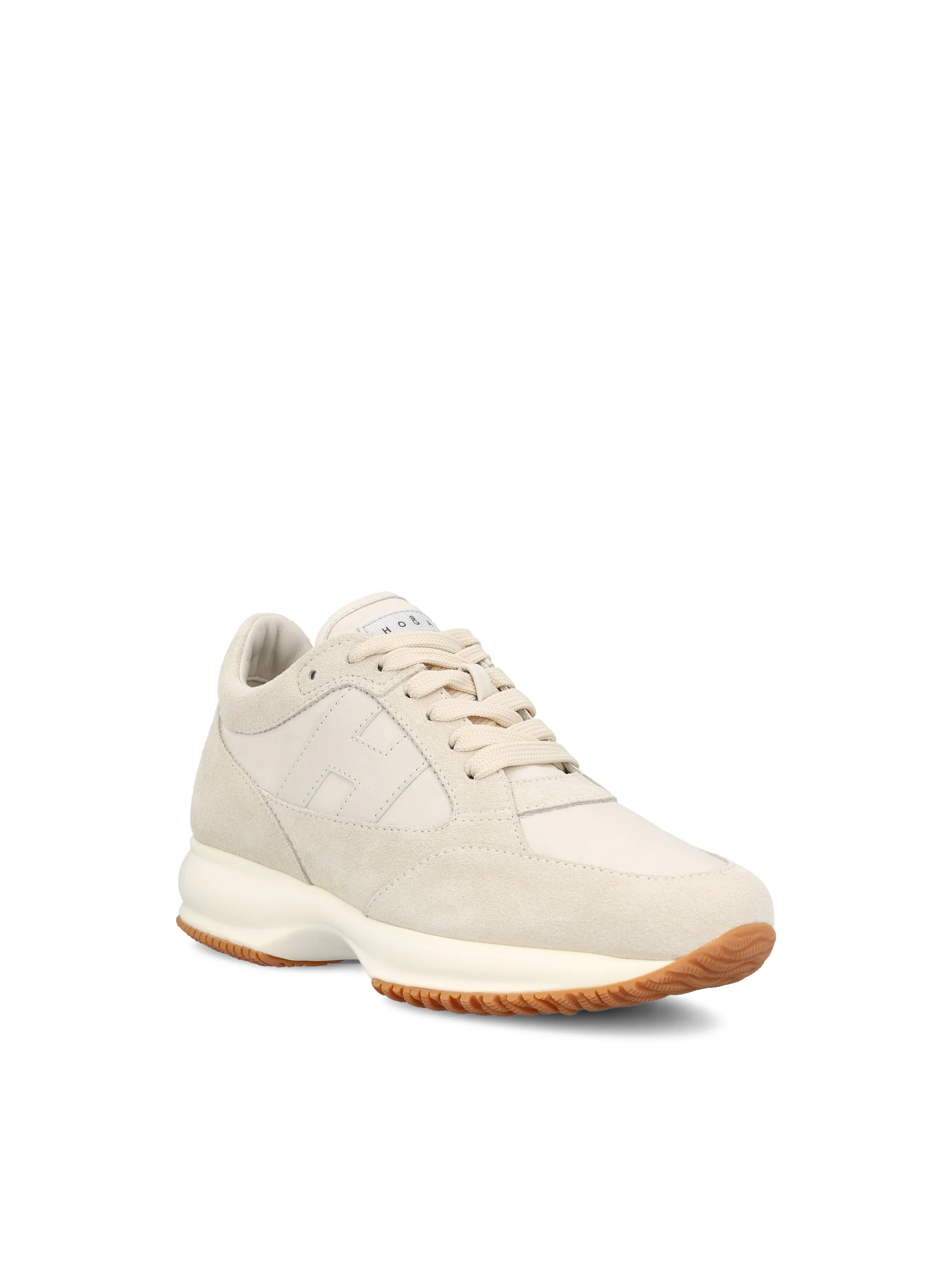 Sneakers realizzate in pelle scamosciata. HXW7130GC60UIT B013 HOGAN 