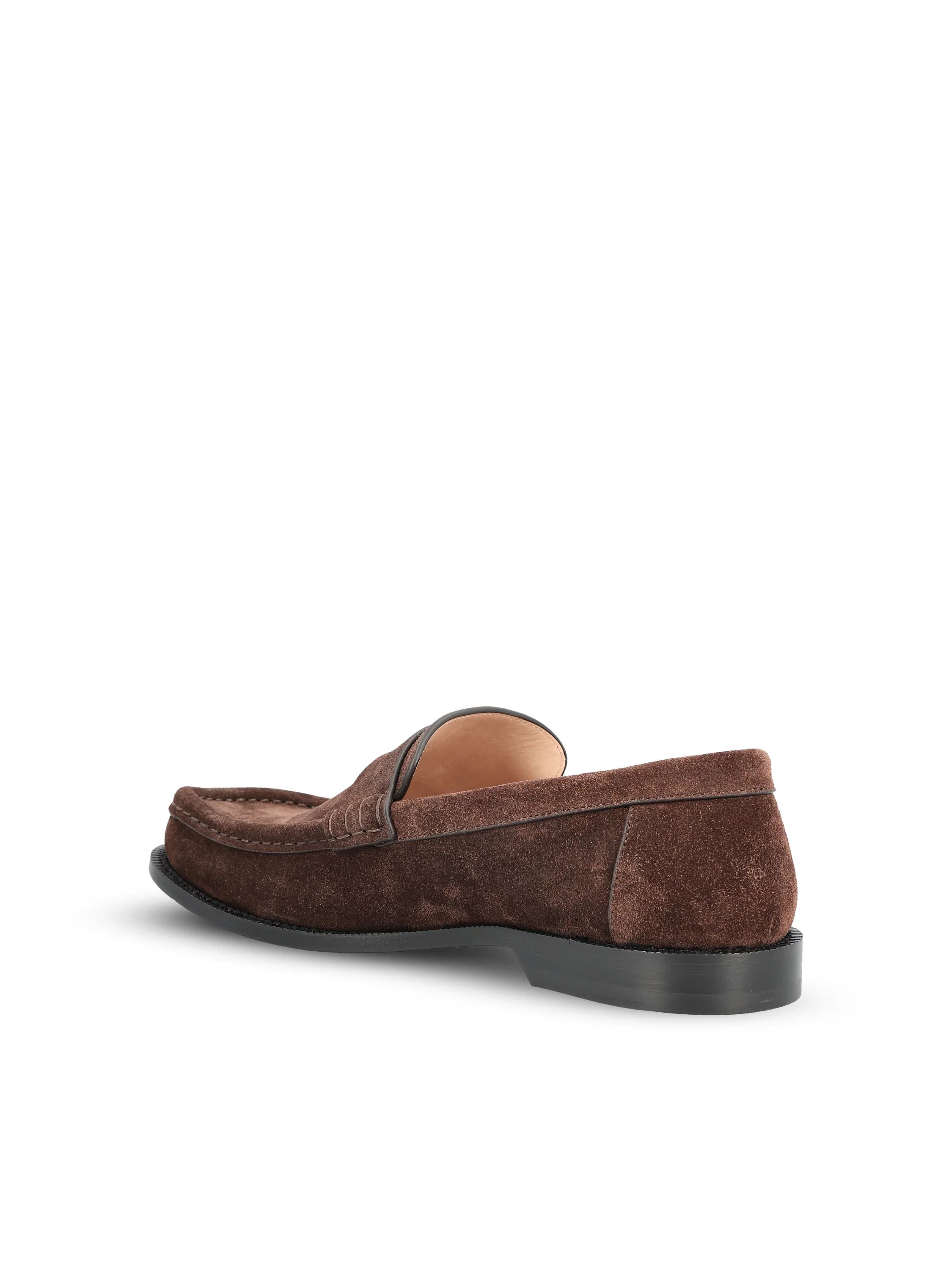 Mocassini realizzati in pelle di vitello. M816290X58 3110 LOEWE 