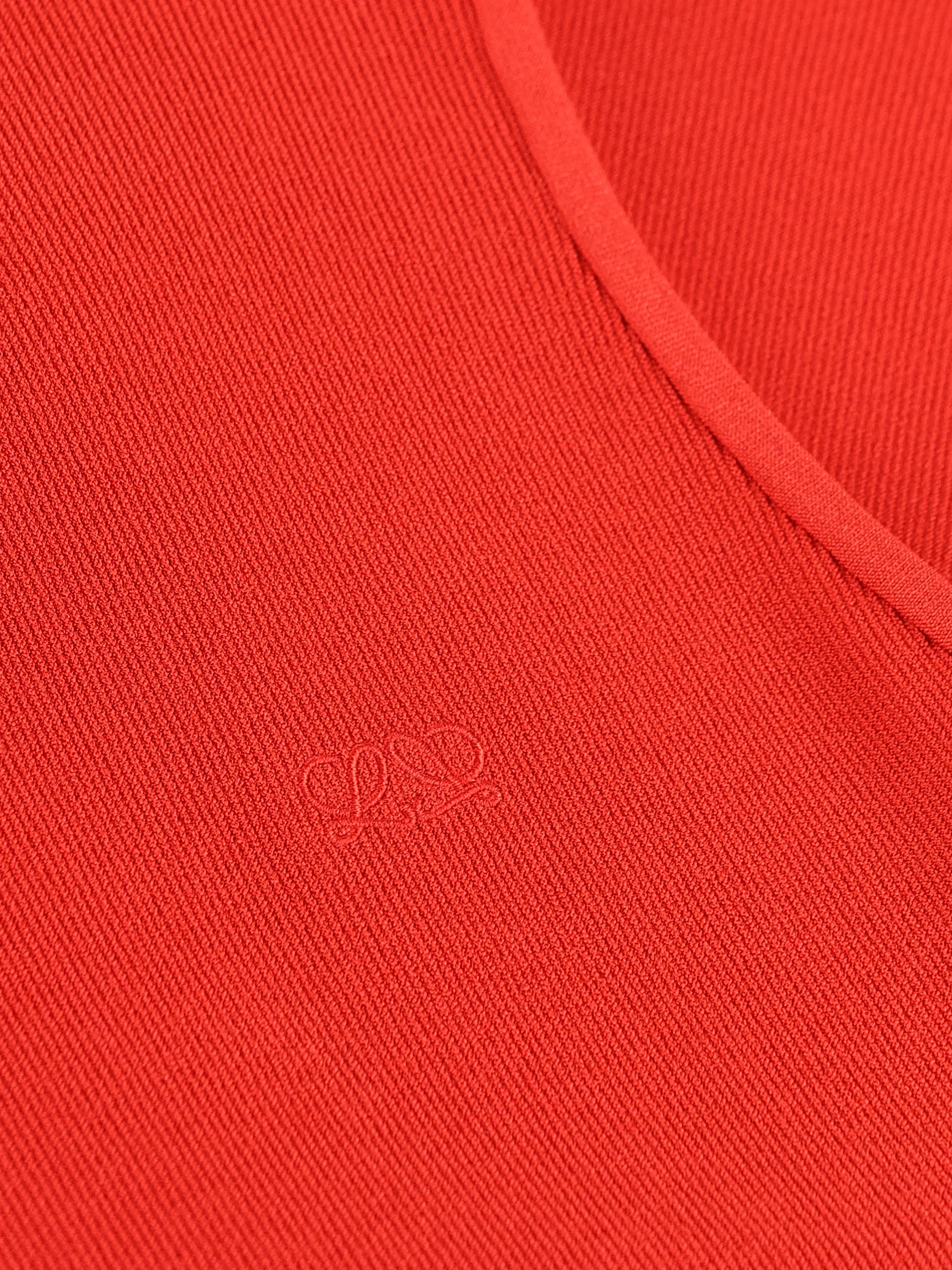 Top realizzato in misto viscosa. S540Y55K74 7100 LOEWE 