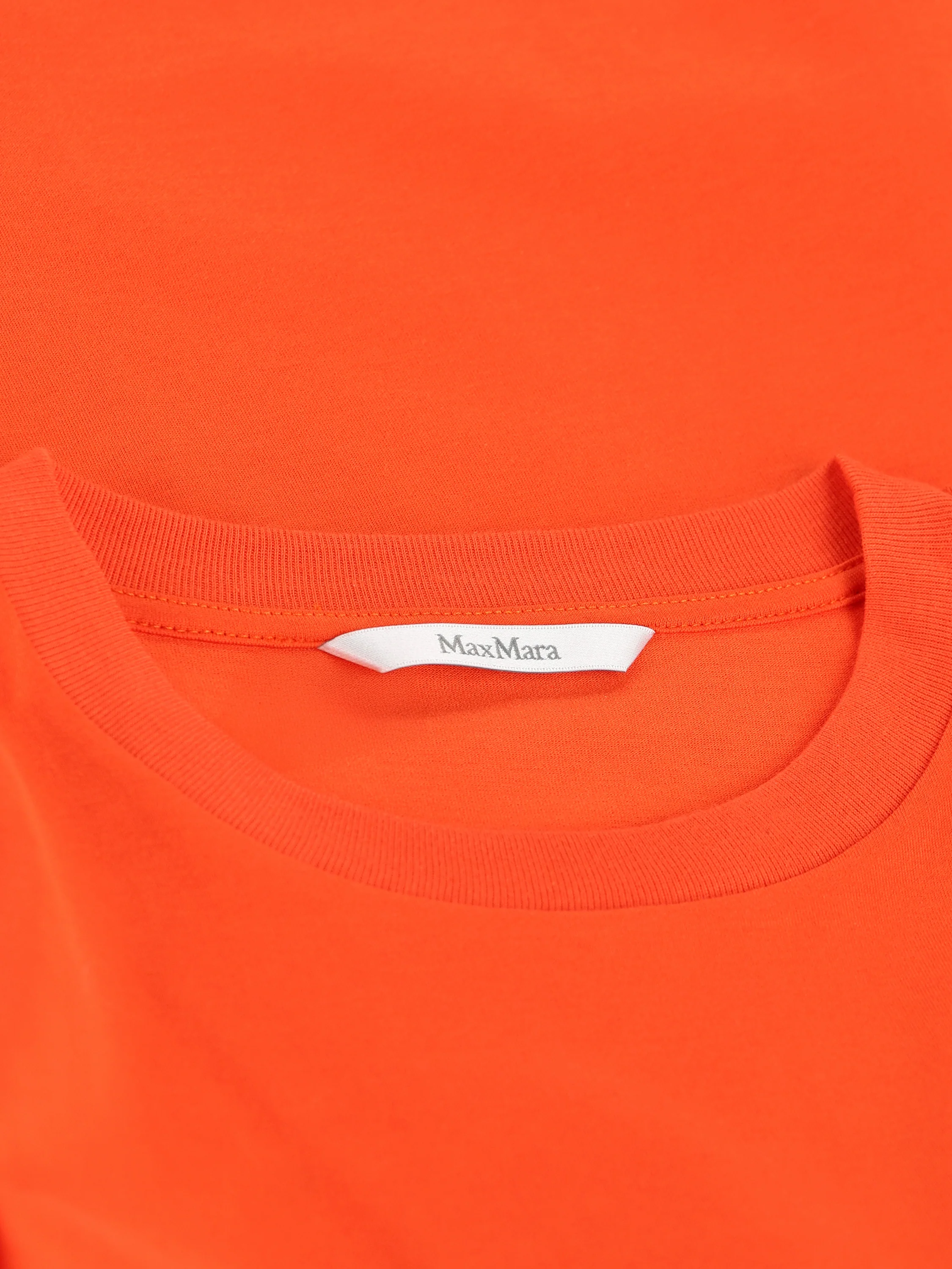T-Shirt realizzata in cotone. 2611941022600 016 MAX MARA 
