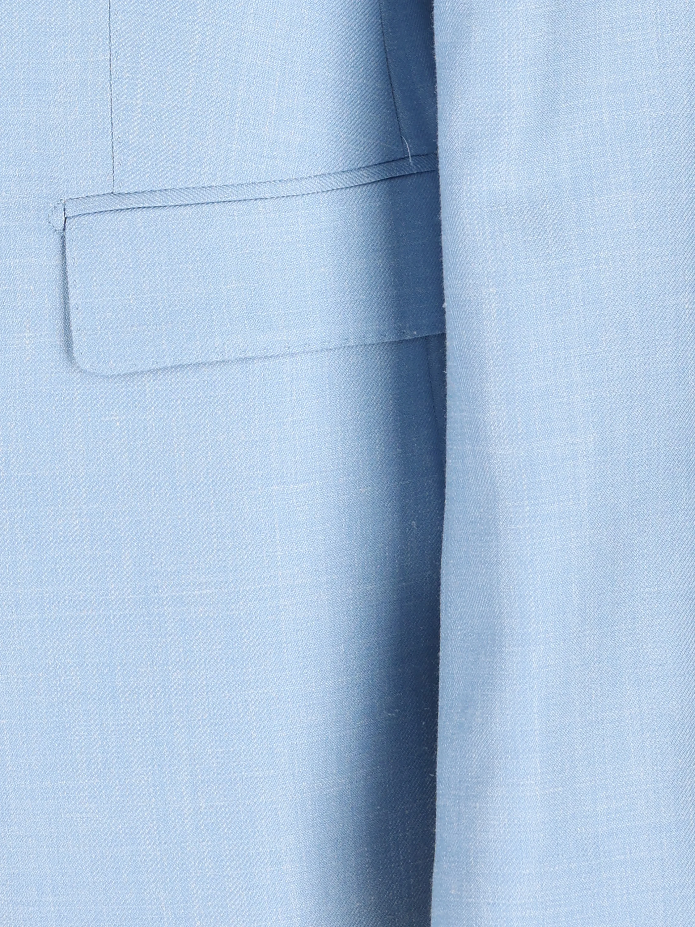 Blazer realizzato in seta. J-PARIGI10B I3225 TAGLIATORE