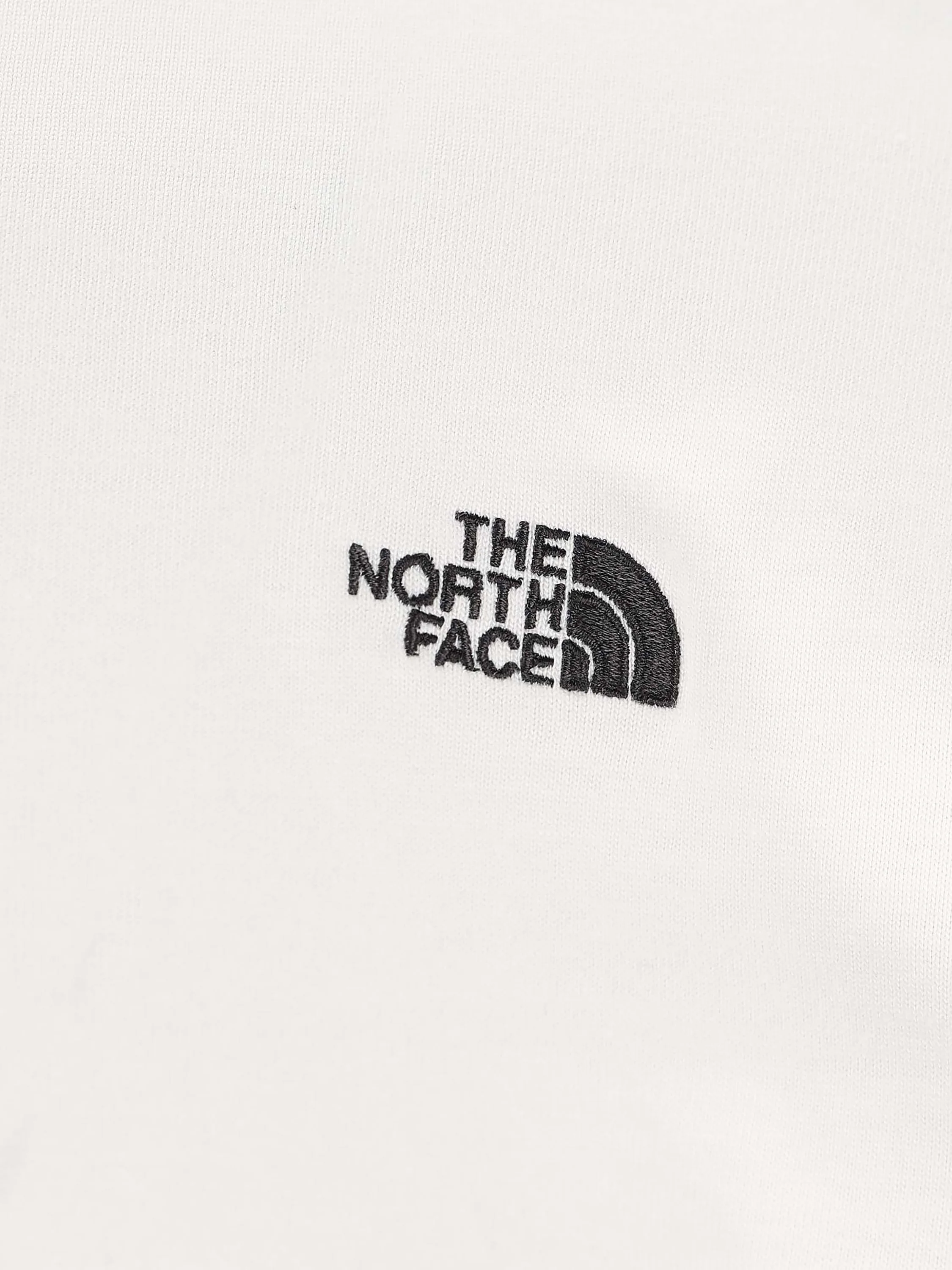T-Shirt realizzata in cotone. NF0A8EVW FN41 THE NORTH FACE