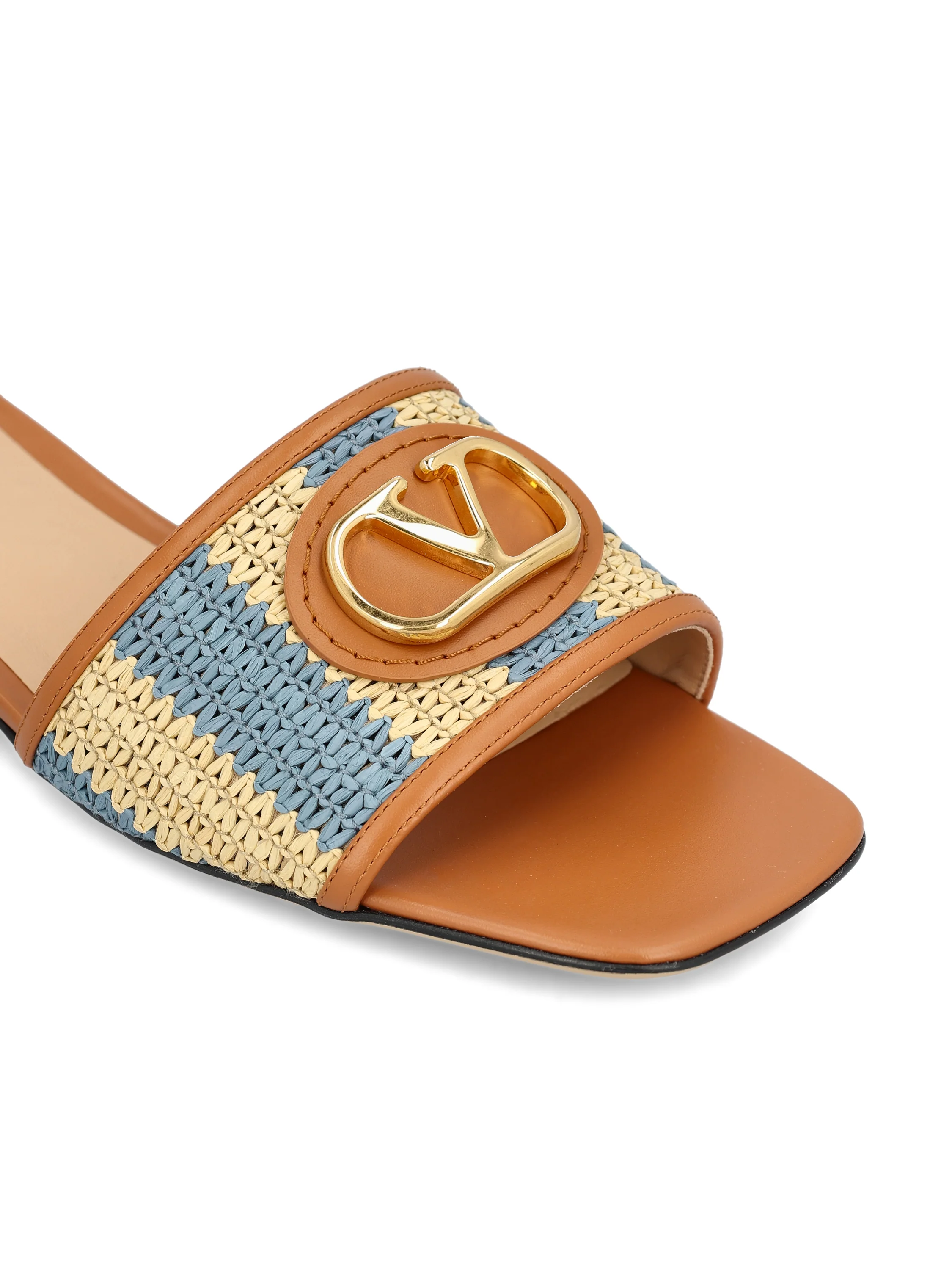 Sandali realizzati in rafia e pelle. 8W2S0LT0IPL DAF VALENTINO GARAVANI 