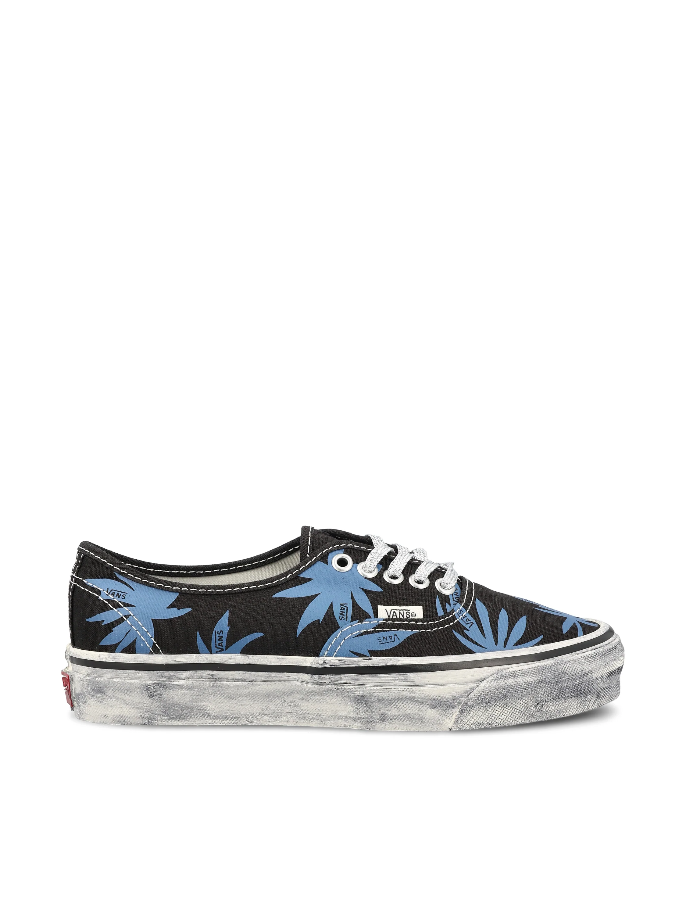 Sneakers realizzate in tela. VN000DB8CJI1 VNCJI VANS 