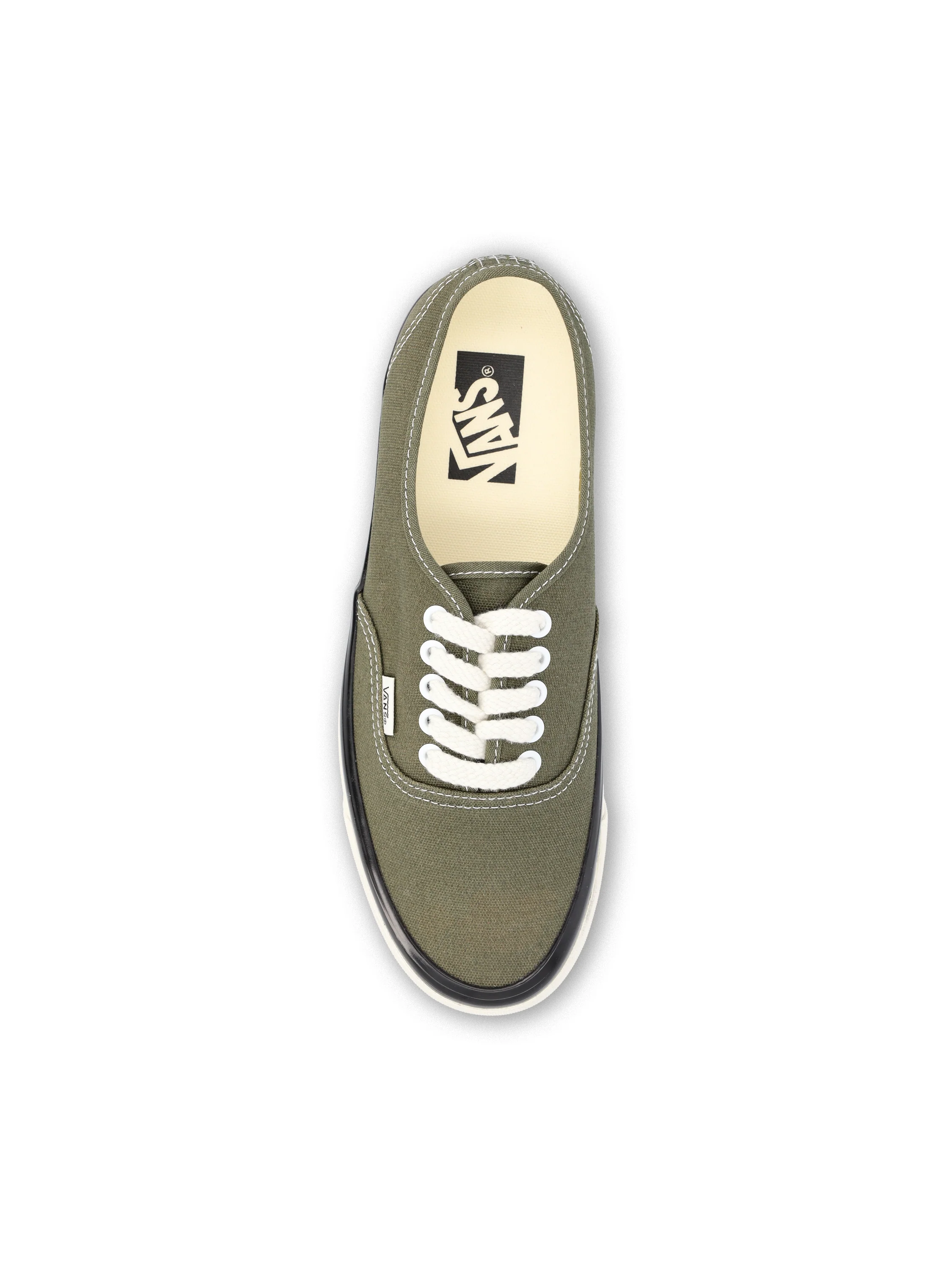 Sneakers realizzate in tela. VN000EFZOLV1 VNOLV VANS 
