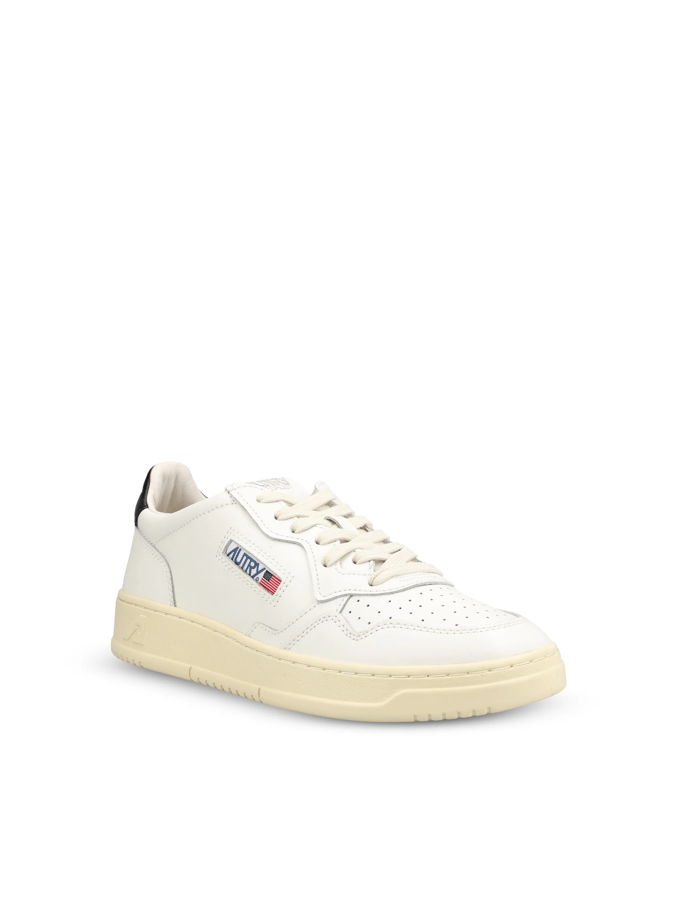 Sneakers realizzate in pelle. AULM LL22 AUTRY