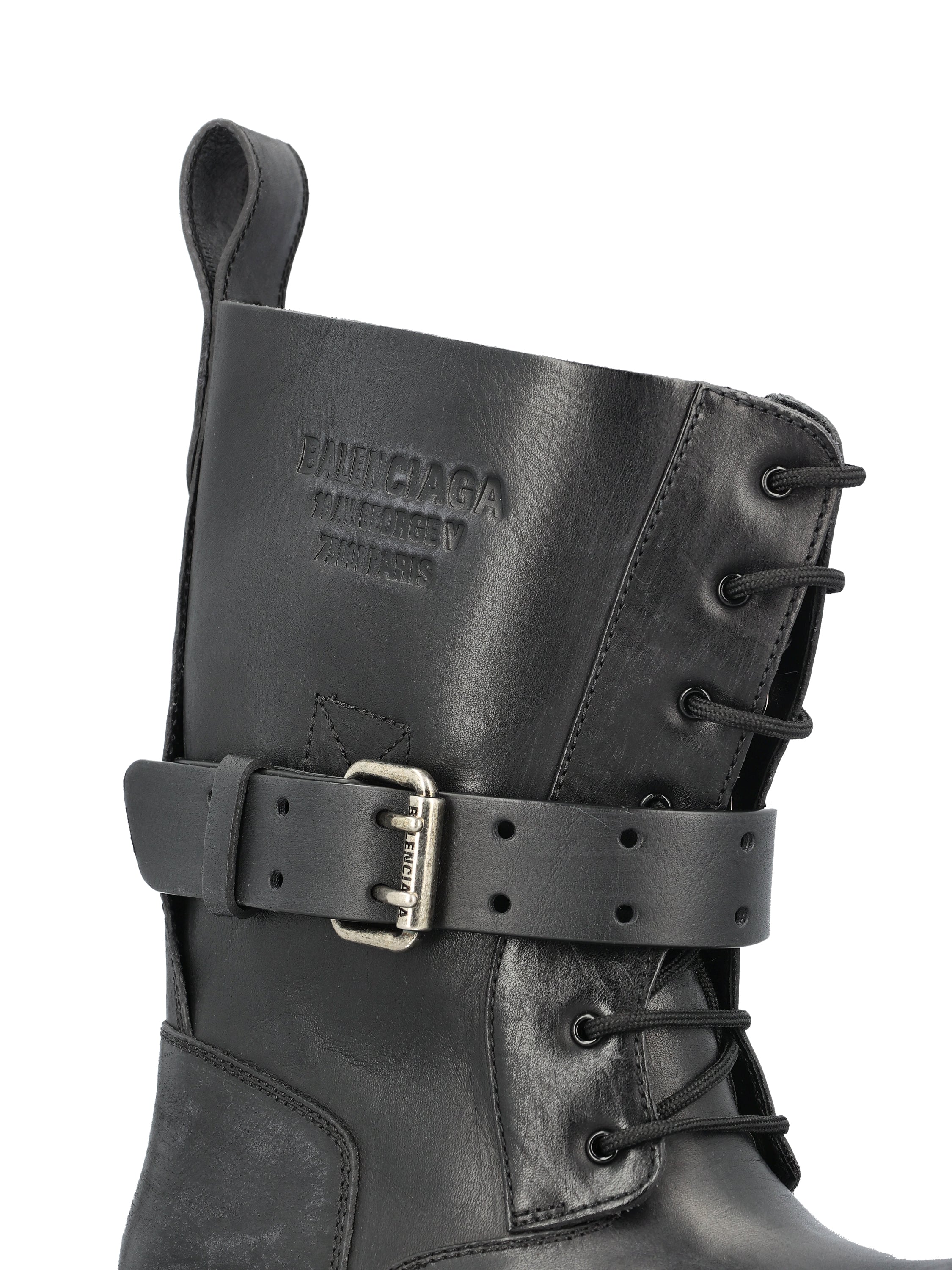 Stivali realizzati in pelle di vitello. 873427 WBEQ41081 BALENCIAGA 