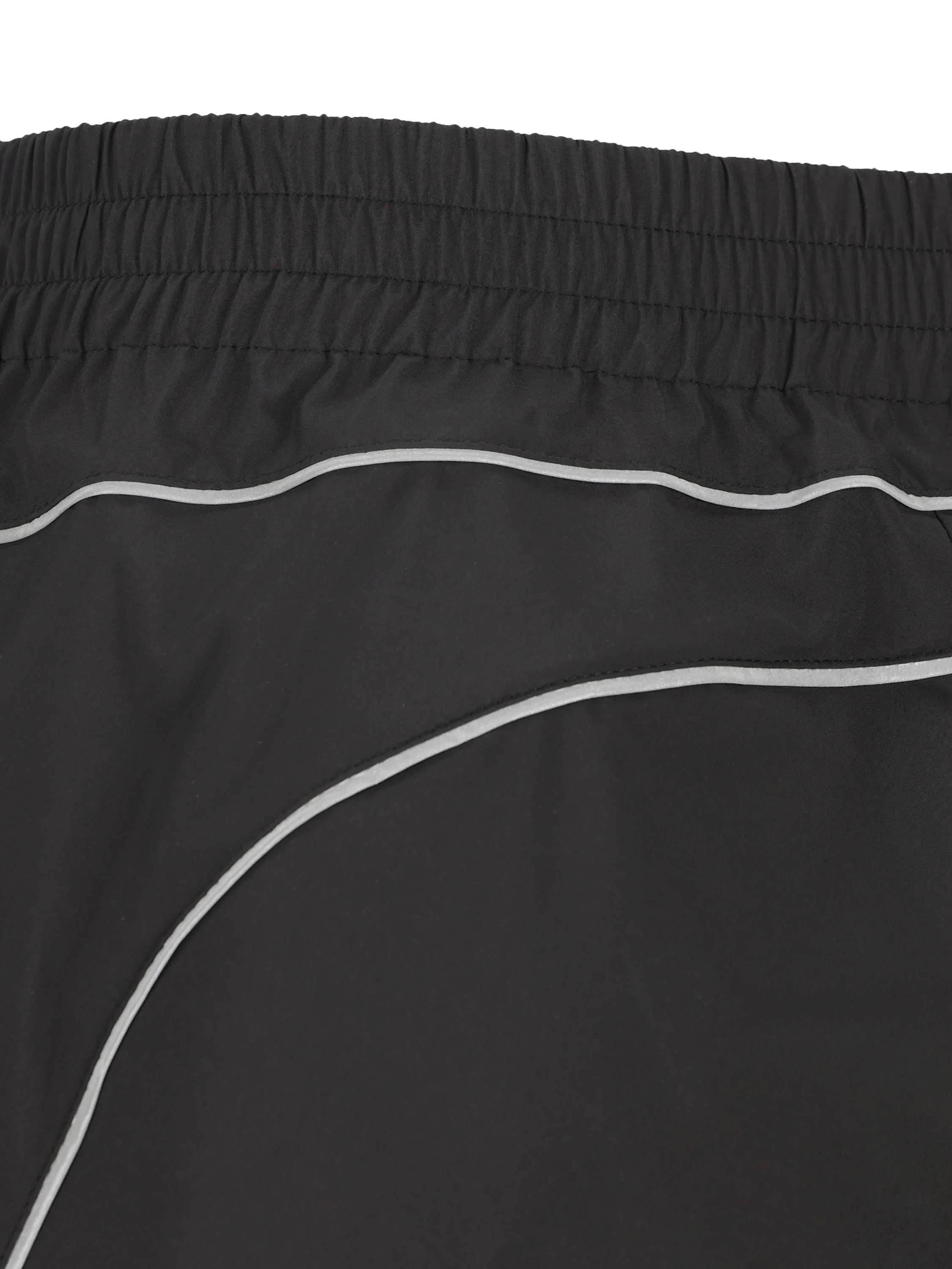 Shorts in poliestere. A002BC TUO411000 BALENCIAGA 