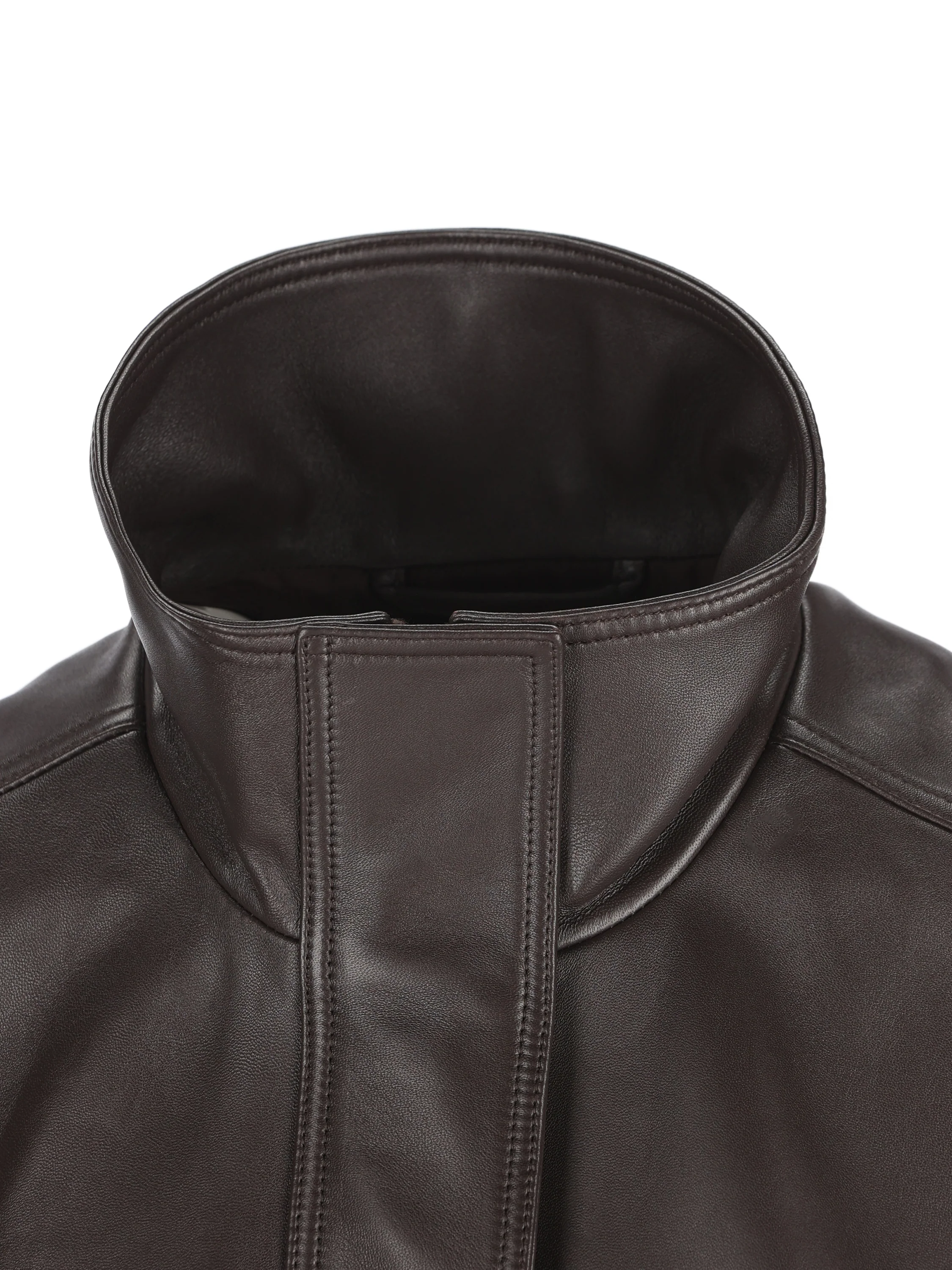 Blouson realizzato in pelle. A002FV TUS302505 BALENCIAGA 