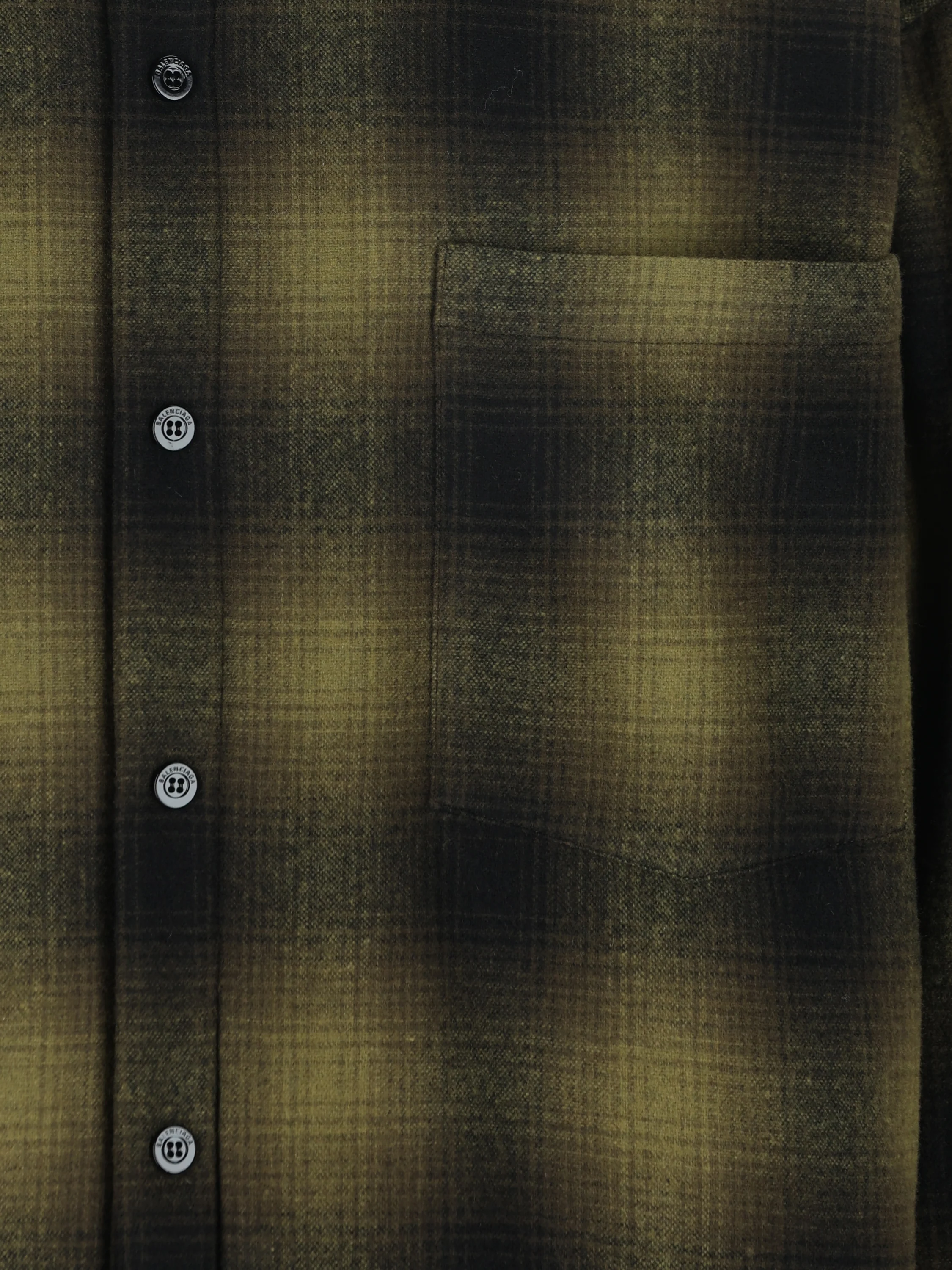 Overshirt realizzata in misto lana. A009KA TVT042863 BALENCIAGA 
