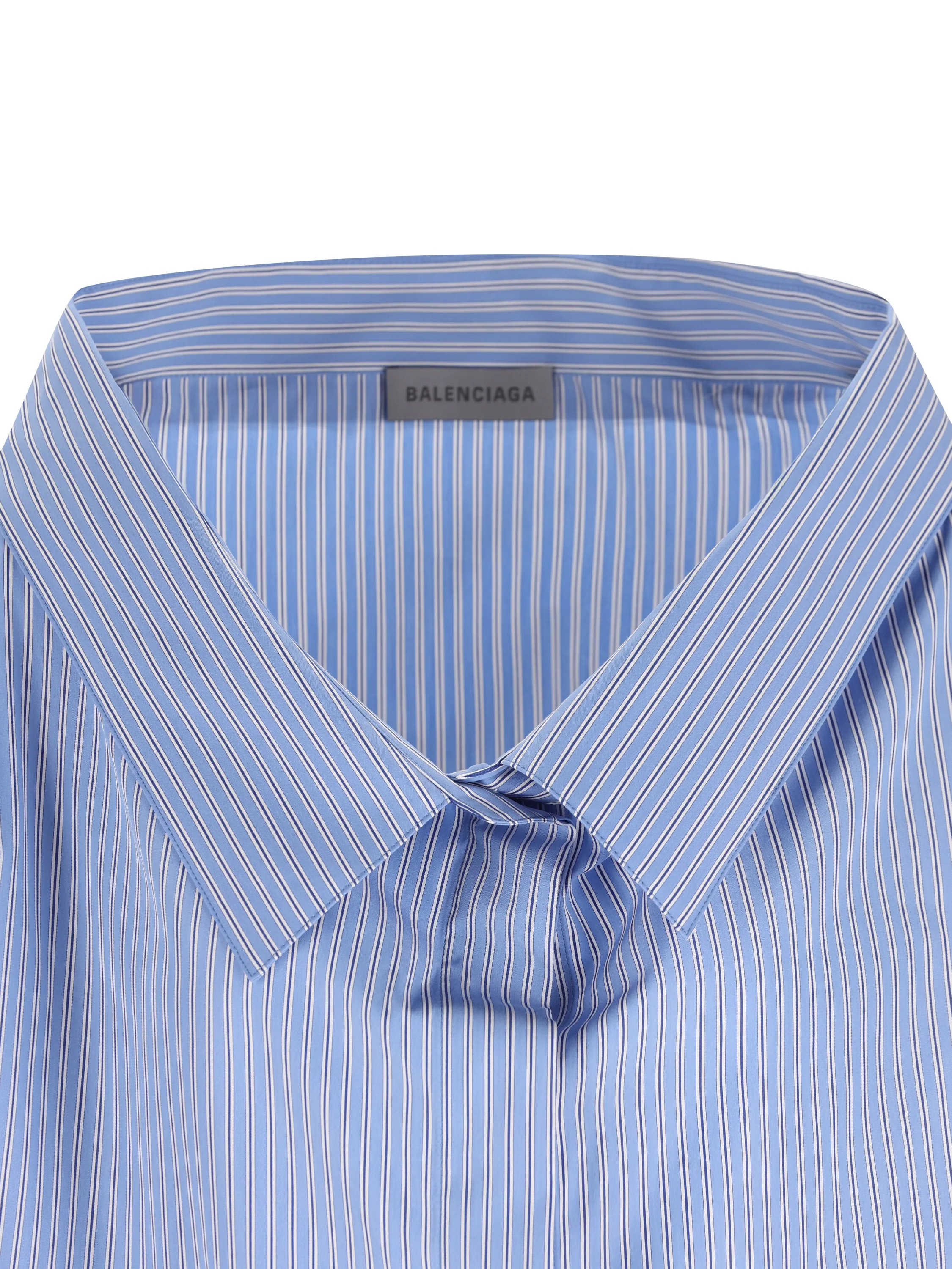 Camicia realizzata in cotone. A009OO TUM284202 BALENCIAGA