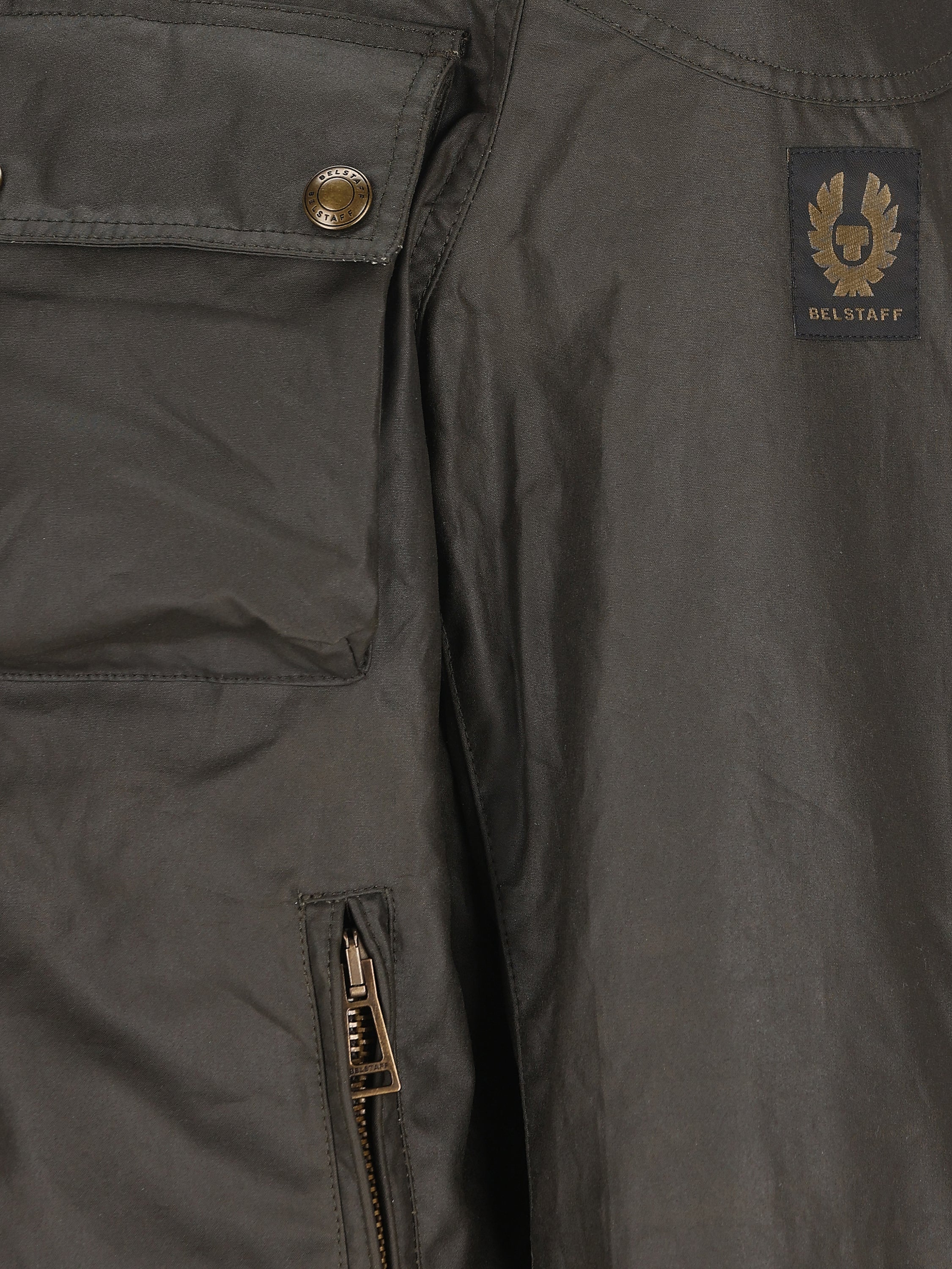 Giacca realizzata in cotone cerato. 105306 FDOL BELSTAFF 