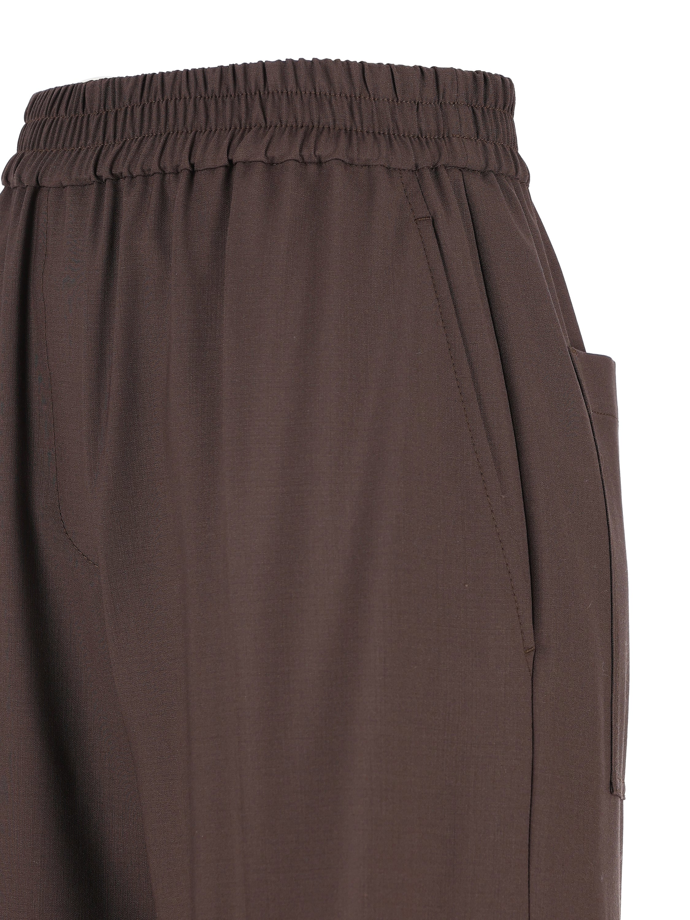 Pantaloni realizzati in lana. M0W07P9002 C019 BRUNELLO CUCINELLI 