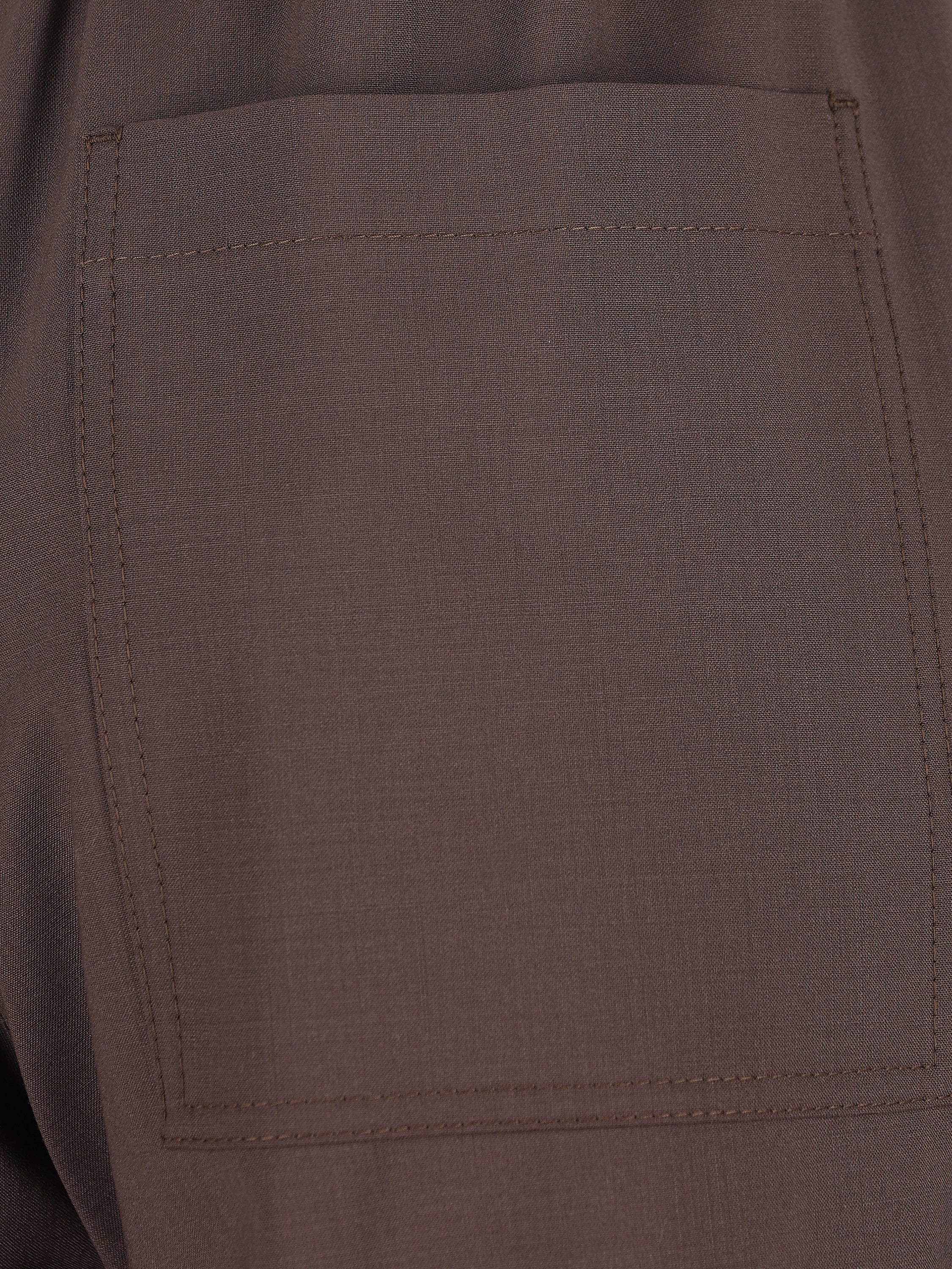 Pantaloni realizzati in lana. M0W07P9002 C019 BRUNELLO CUCINELLI 