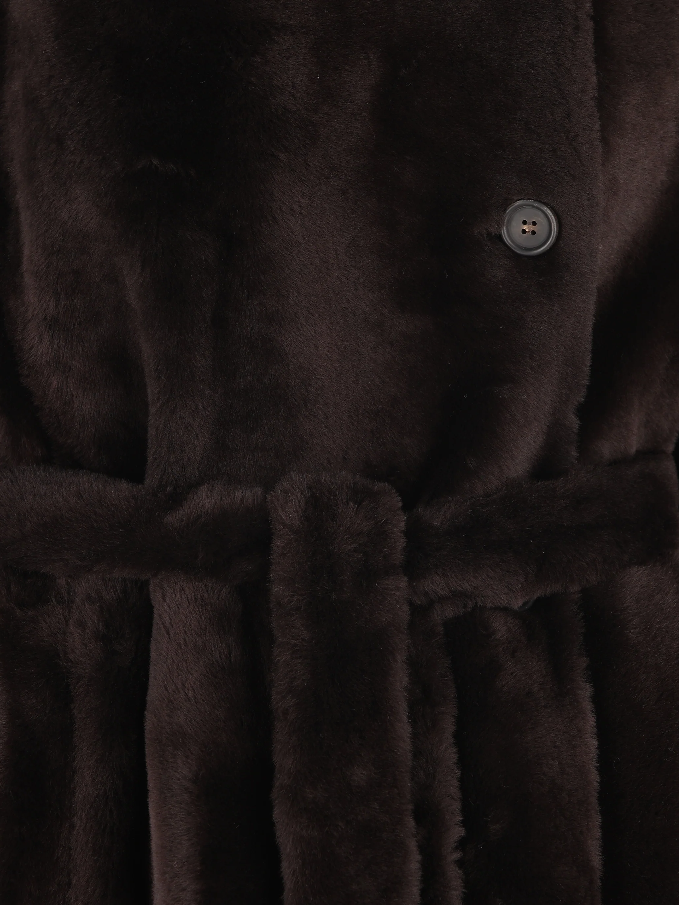 Cappotto realizzato in pelliccia. MPMRA9794 C2390 BRUNELLO CUCINELLI 