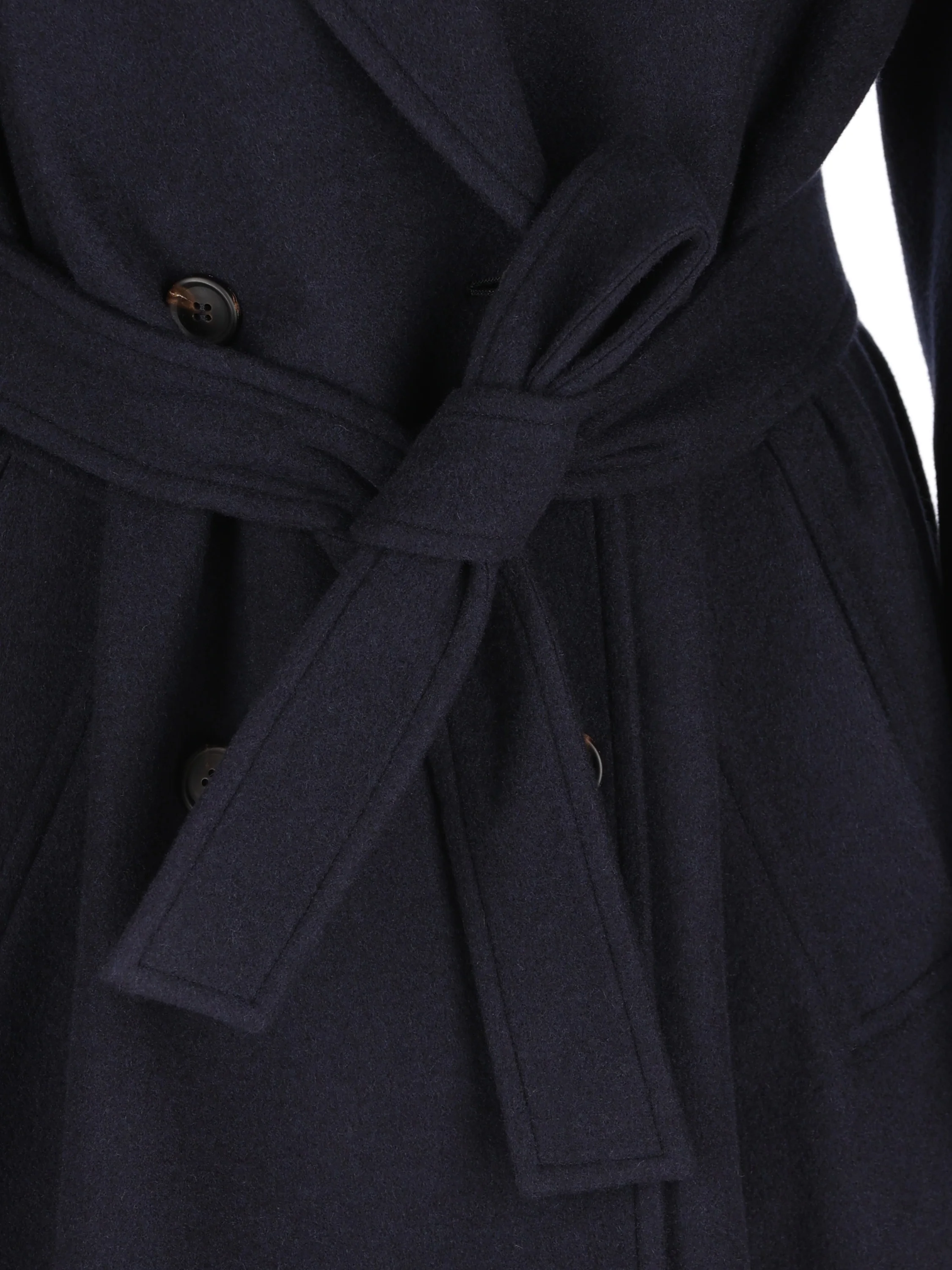 Cappotto realizzato in cashmere. MT4019993 C210 BRUNELLO CUCINELLI 
