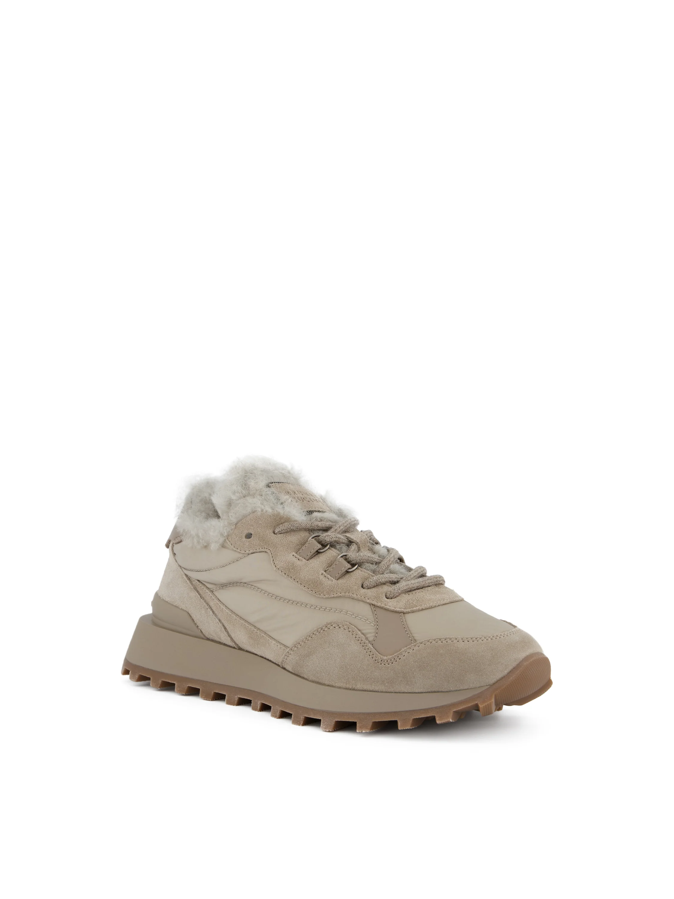 Sneakers realizzate in vera pelle. MZSFG3381 C5859 BRUNELLO CUCINELLI