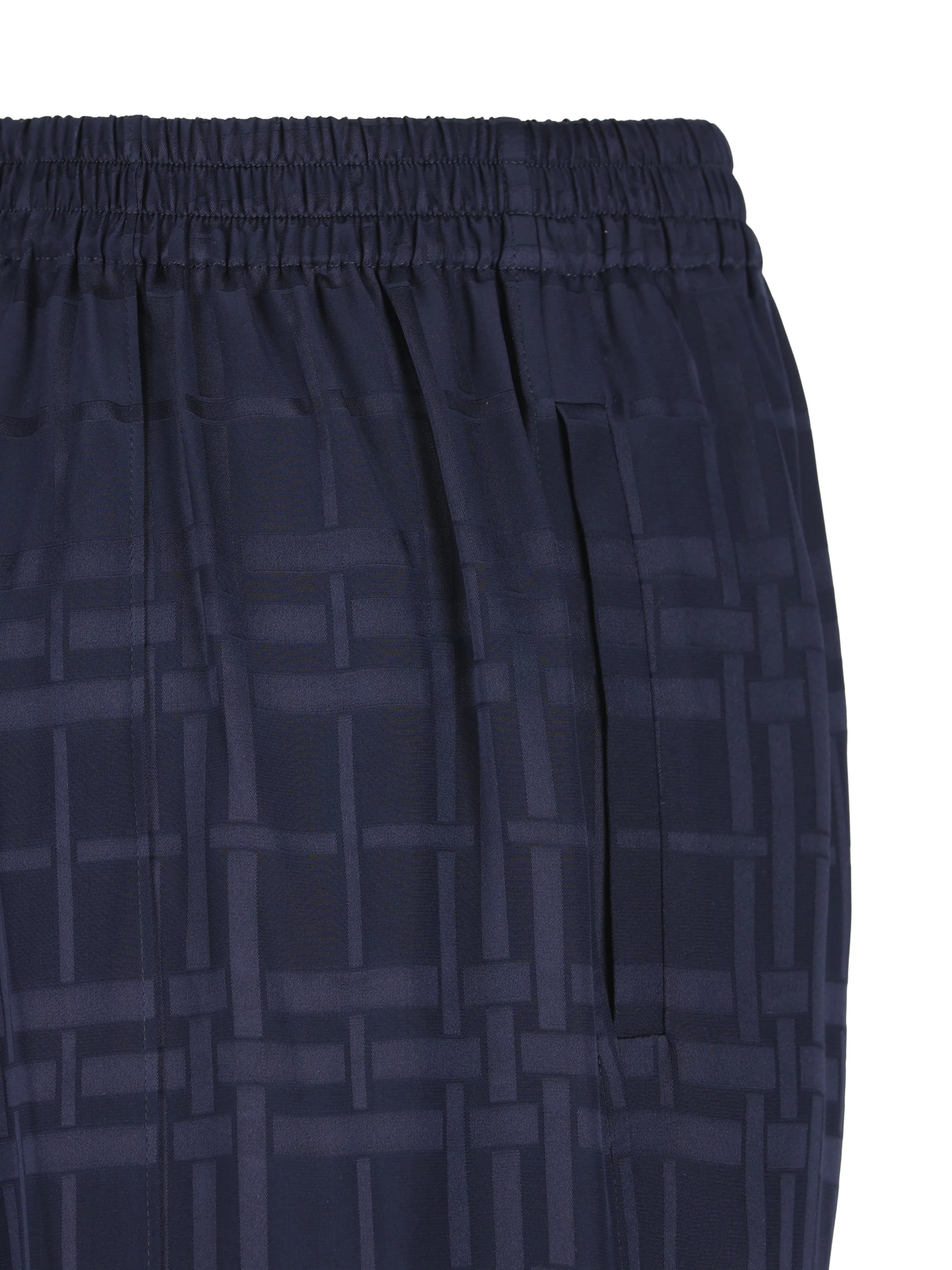 Pantaloni realizzati in seta. 8132542 C6517 BURBERRY 