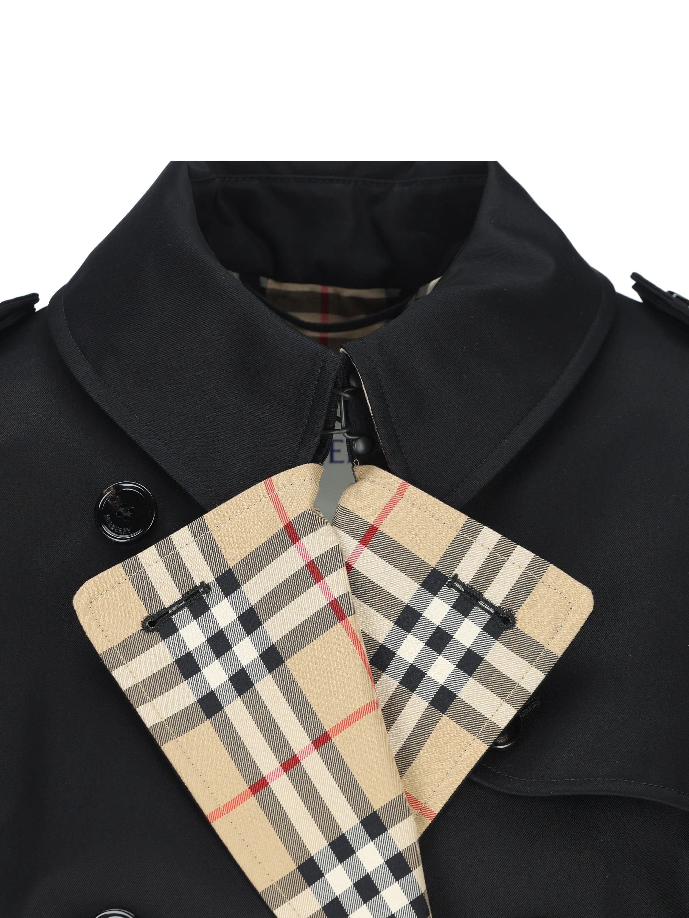 Giacca realizzata in gabardine. 8135307 A1189 BURBERRY 