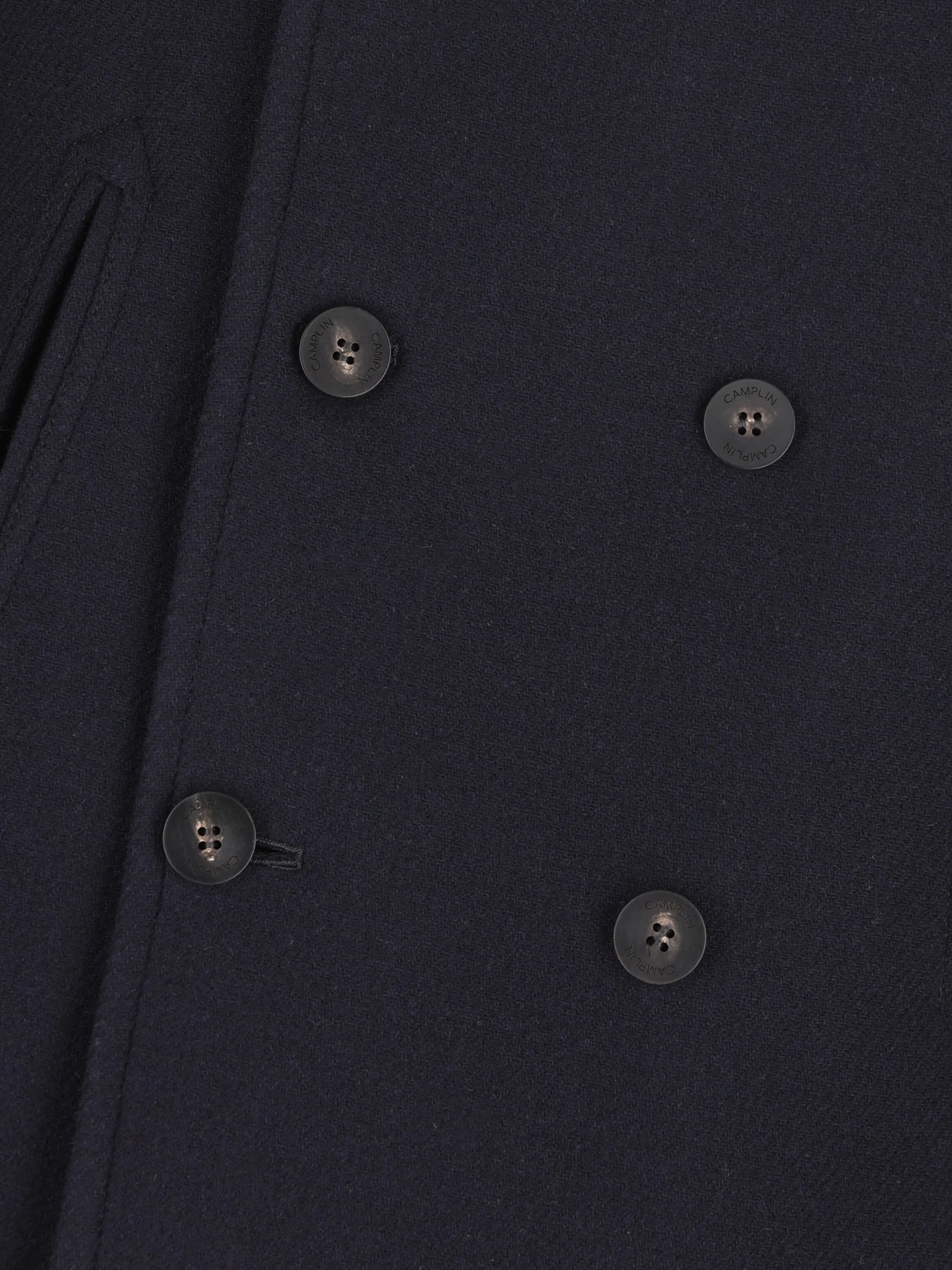 Cappotto realizzato in lana. 38340038 BN CAMPLIN 