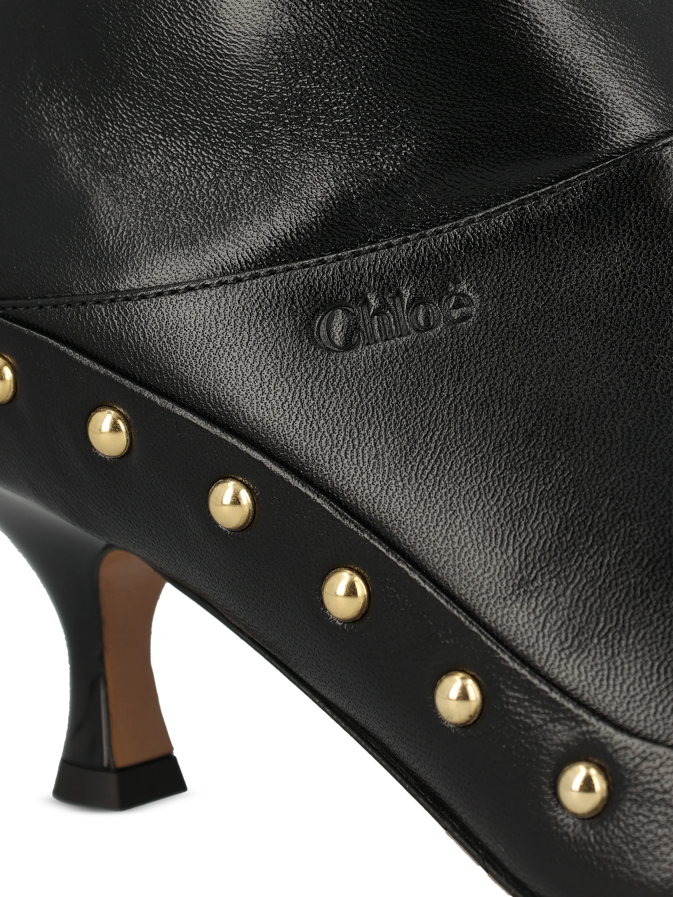 Stivali realizzati in pelle. CH26A20OUN 001 CHLOE' 