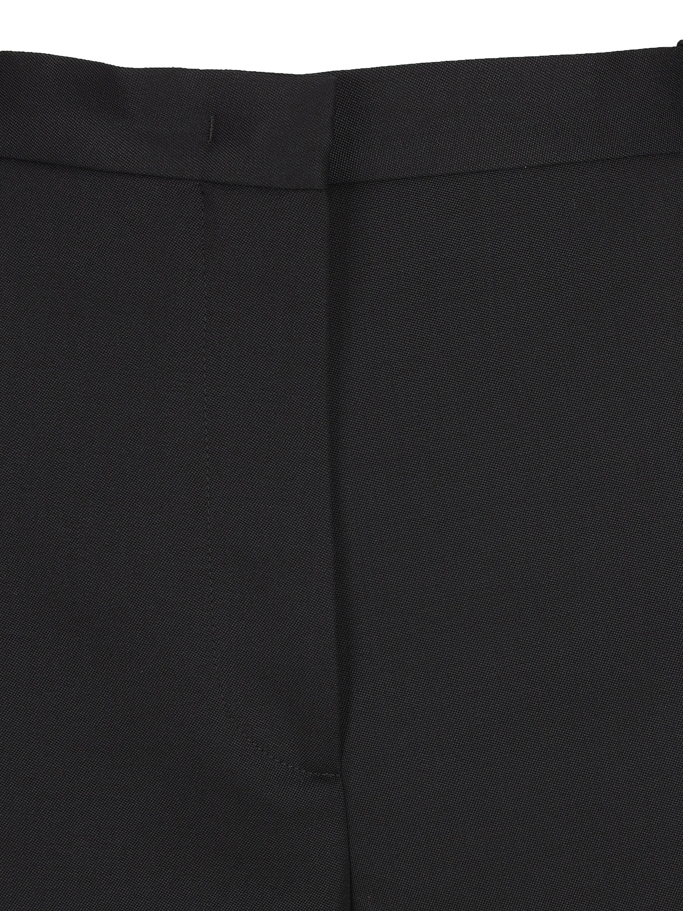 Pantaloni realizzati in lana vergine. FR6756 B1H8F0QA1 FENDI 