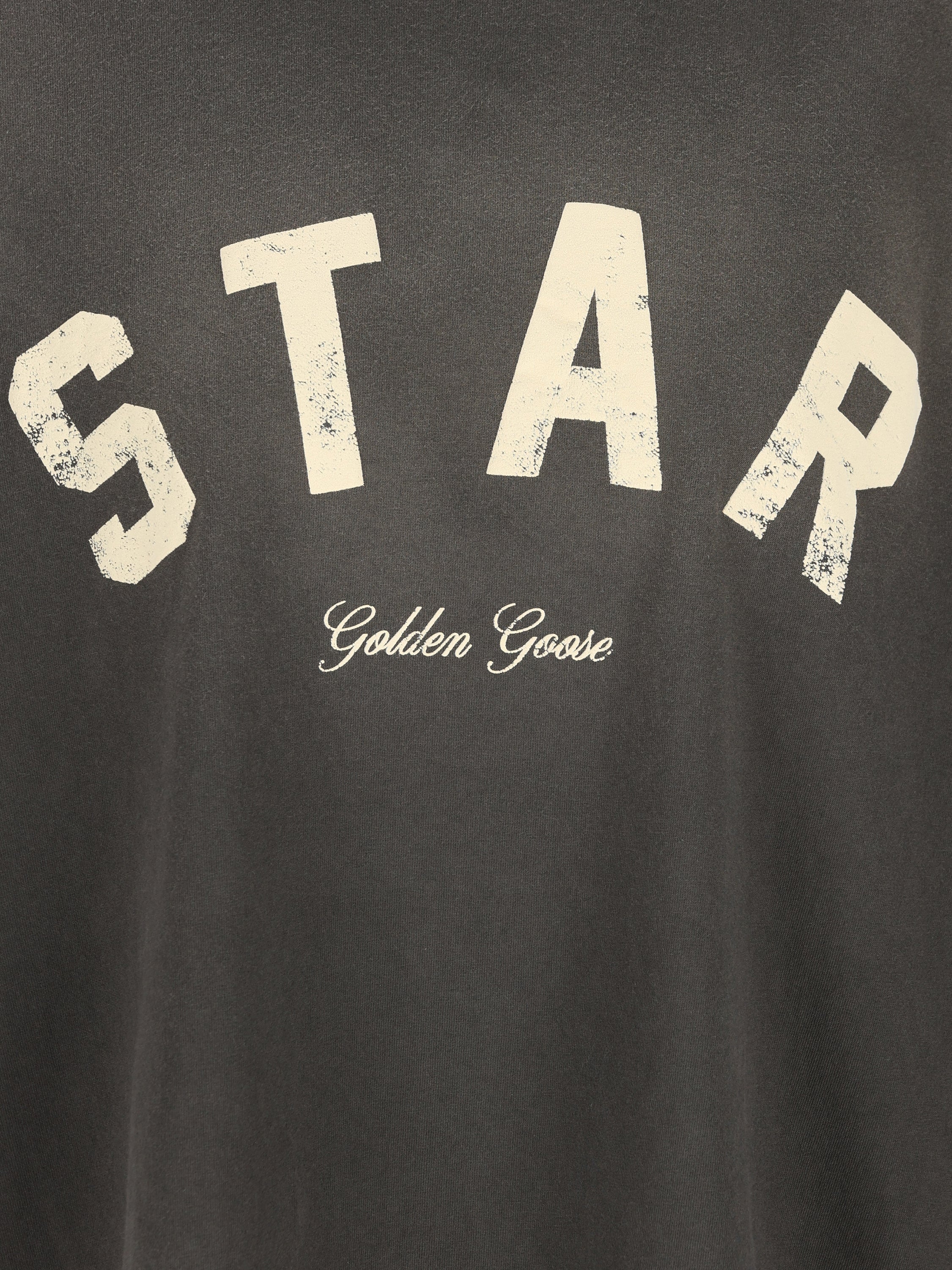 T-Shirt realizzata in cotone. GUP01873 P00241960666 GOLDEN GOOSE 