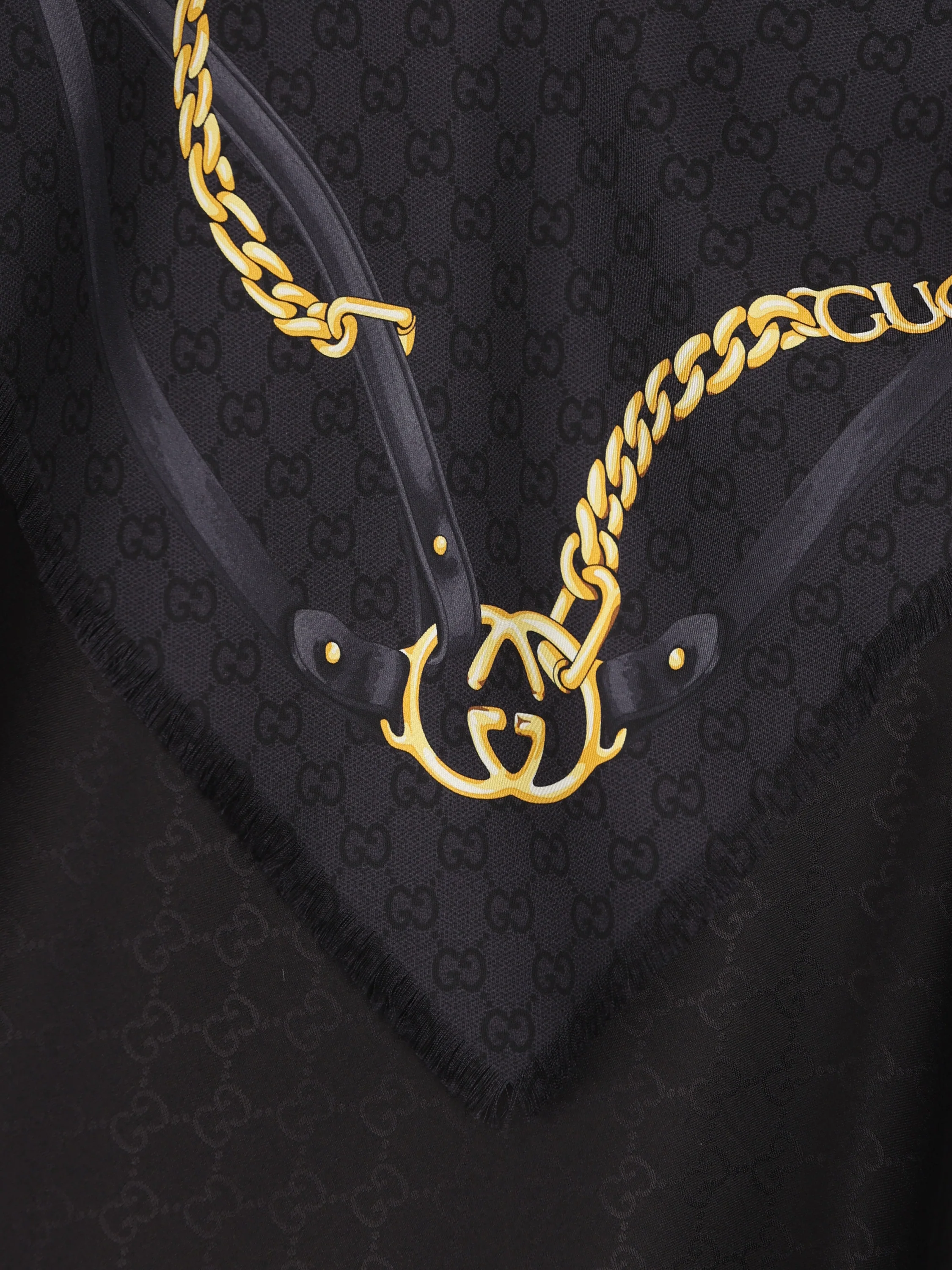 Mantella realizzata in lana e seta. 873748 3GAQ11063 GUCCI 