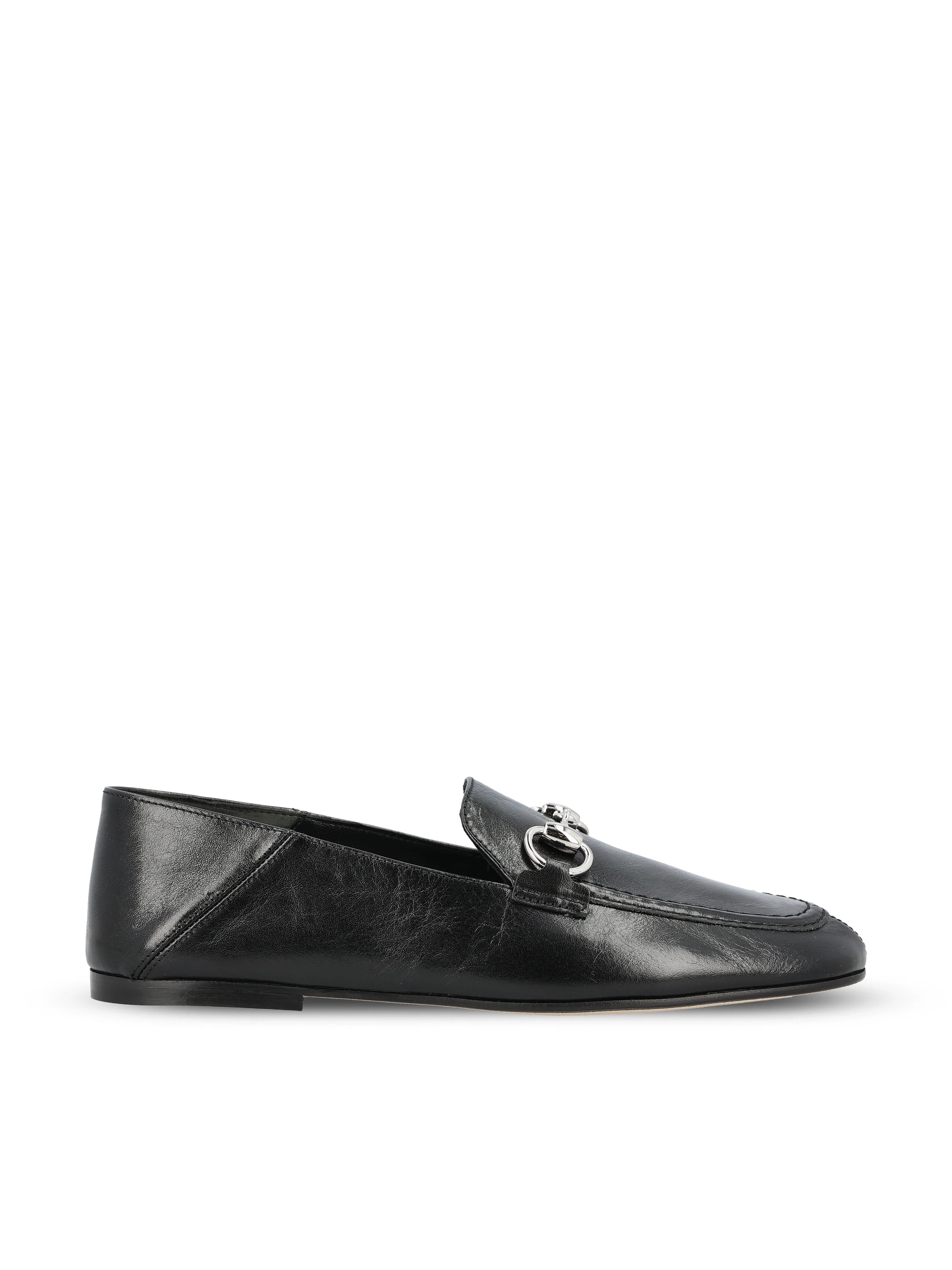 Mocassini realizzati in pelle. 875158 AAFQB1000 GUCCI 
