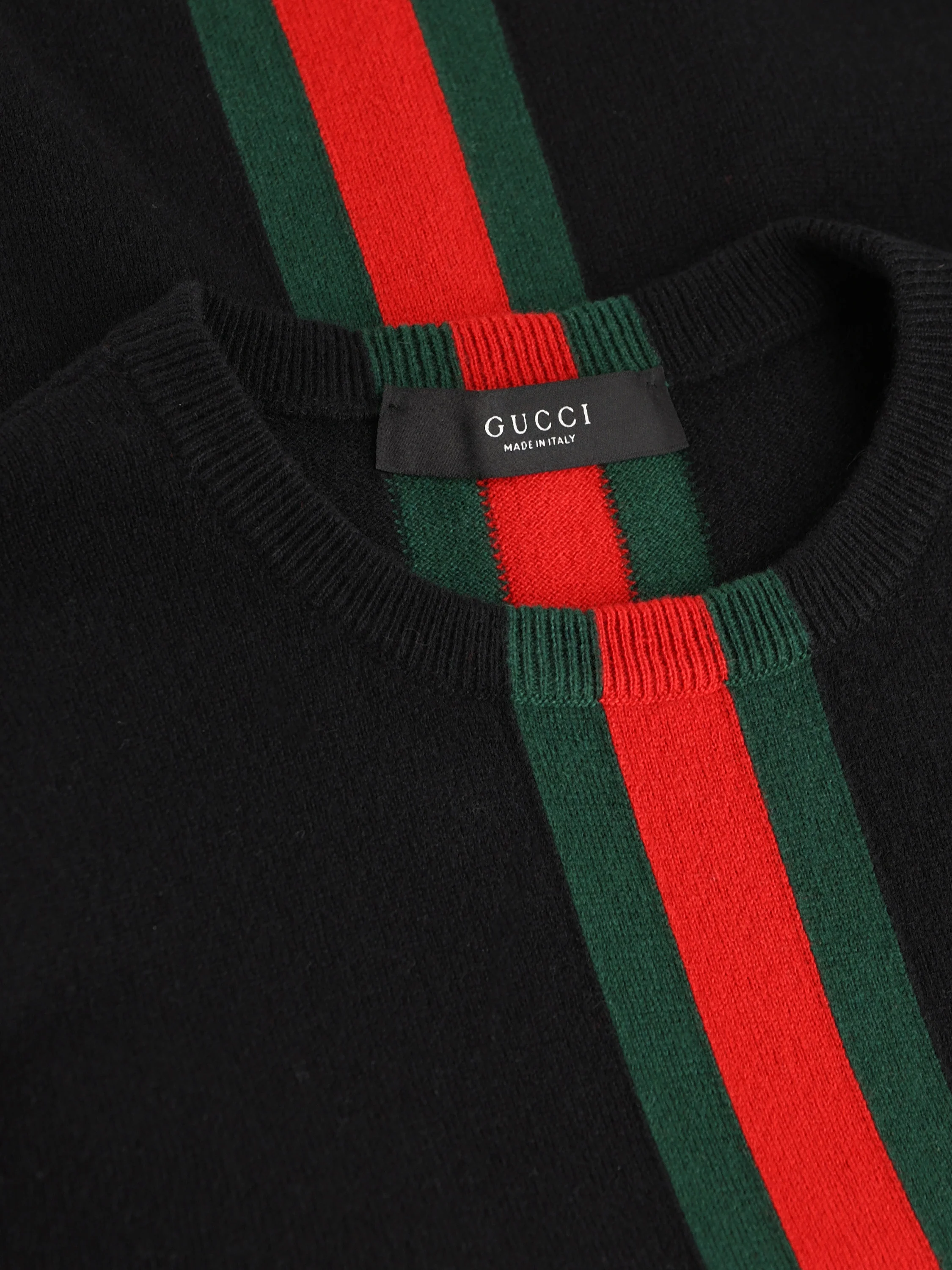 Pullover realizzato in cotone. 875161 XKFPA1060 GUCCI 