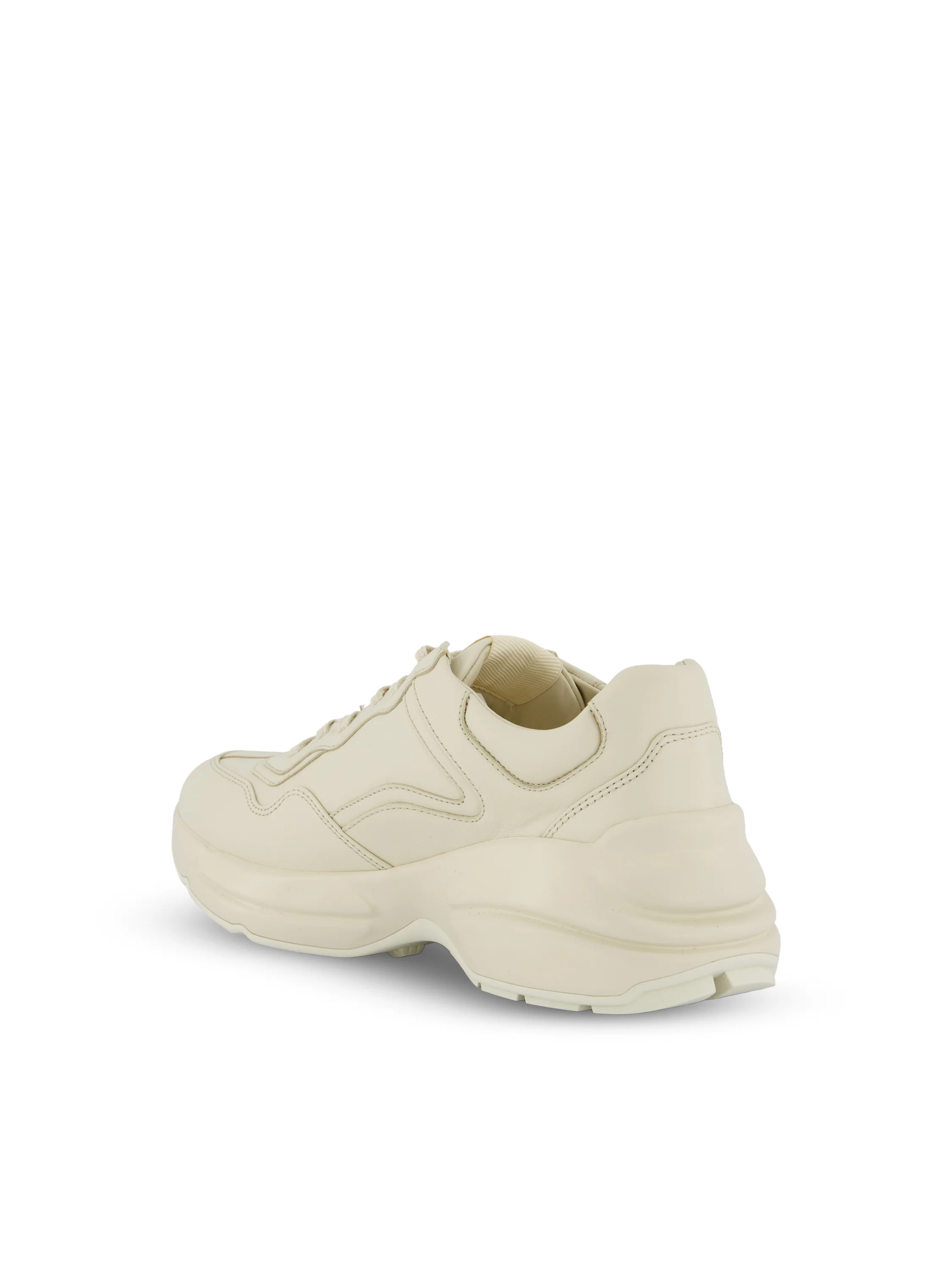 Sneakers realizzate in pelle. A00997 A9L009522 GUCCI 