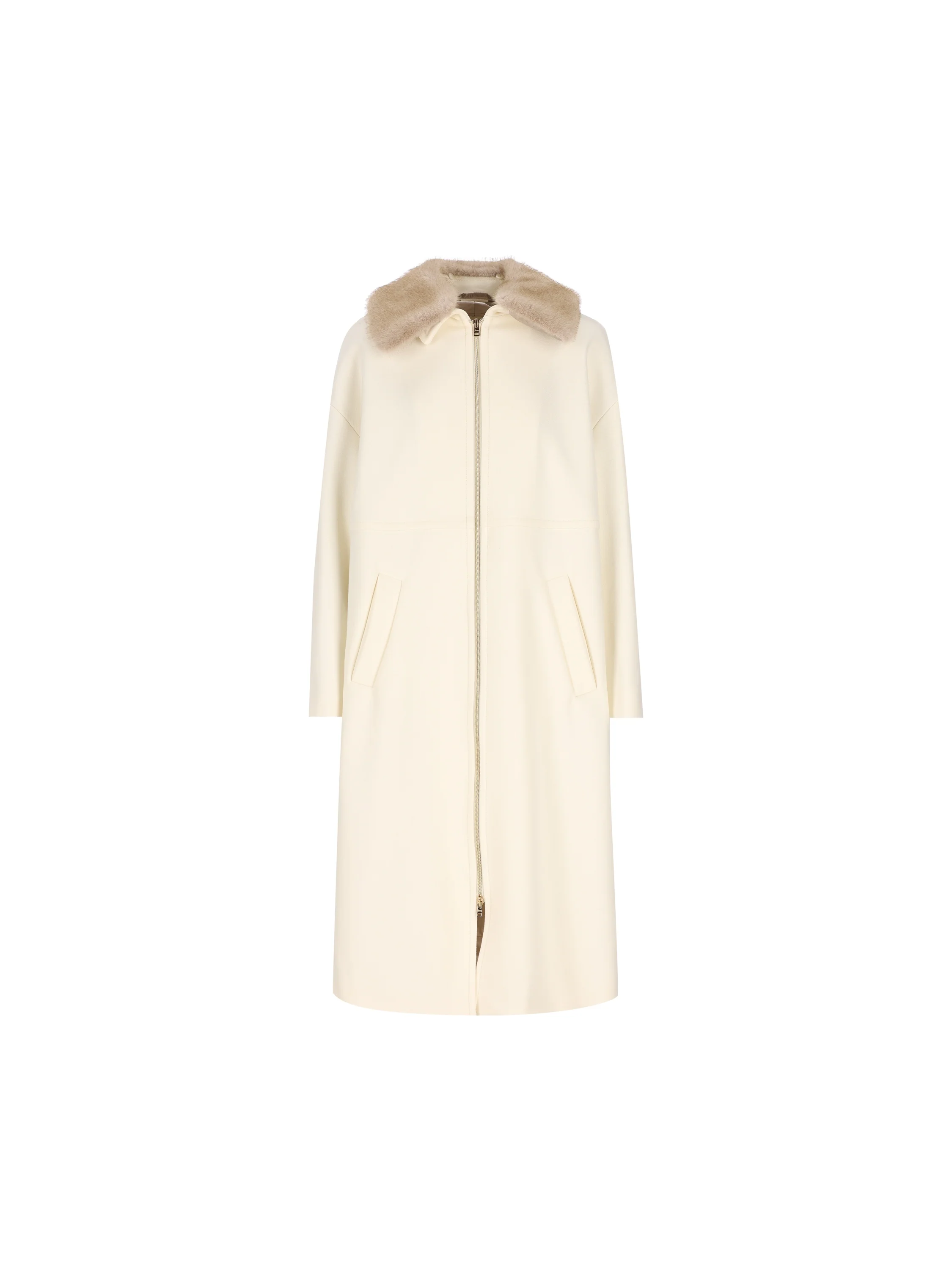 Cappotto realizzato in lana vergine e poliammide. CA000643D 333441000 HERNO 