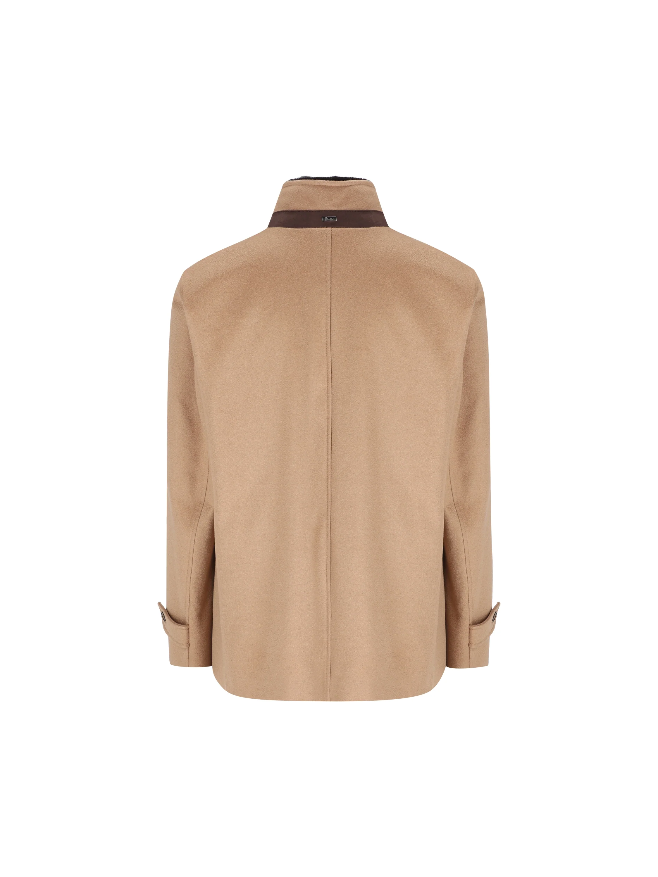 Giacca realizzata in cashmere. GC000124U 381262159 HERNO