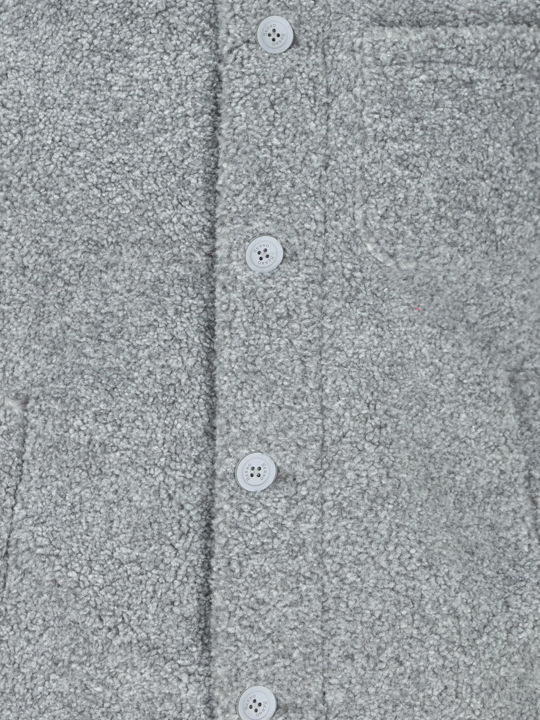 Shacket realizzata in tessuto effetto orsetto GI000686U 127359420 HERNO 