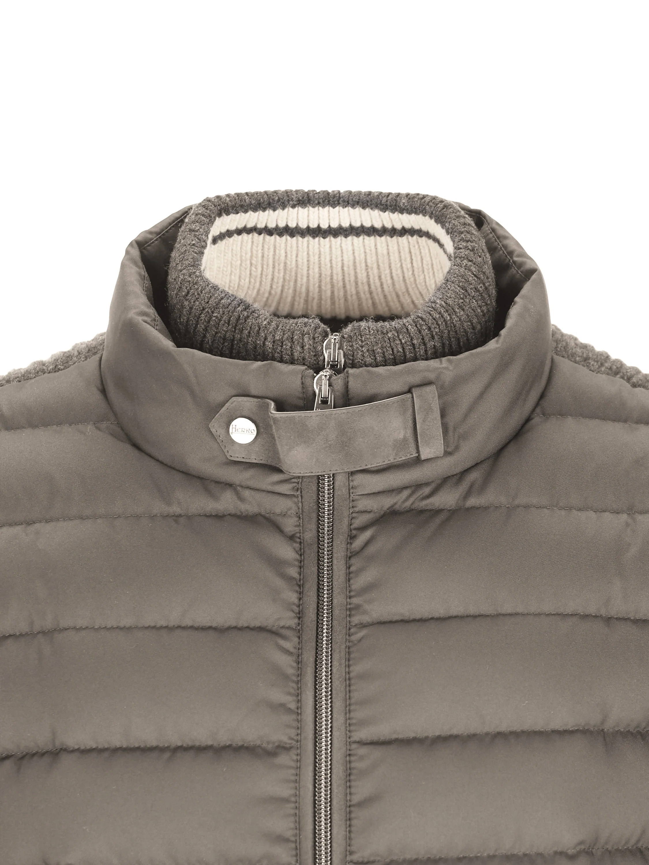 Piumino realizzato in misto lana. MP000137U 702642700 HERNO 