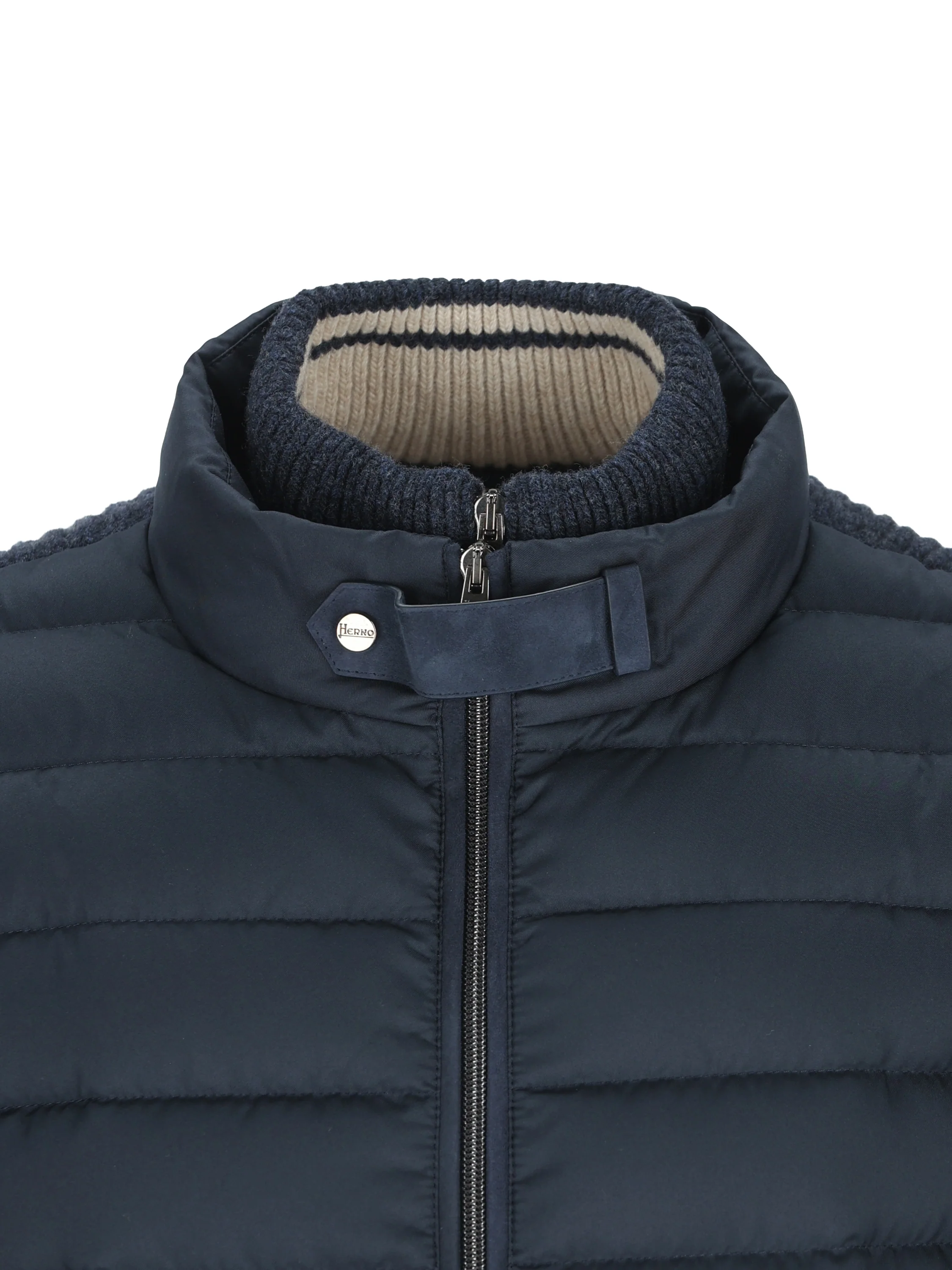 Piumino realizzato in misto lana. MP000137U 702649201 HERNO 