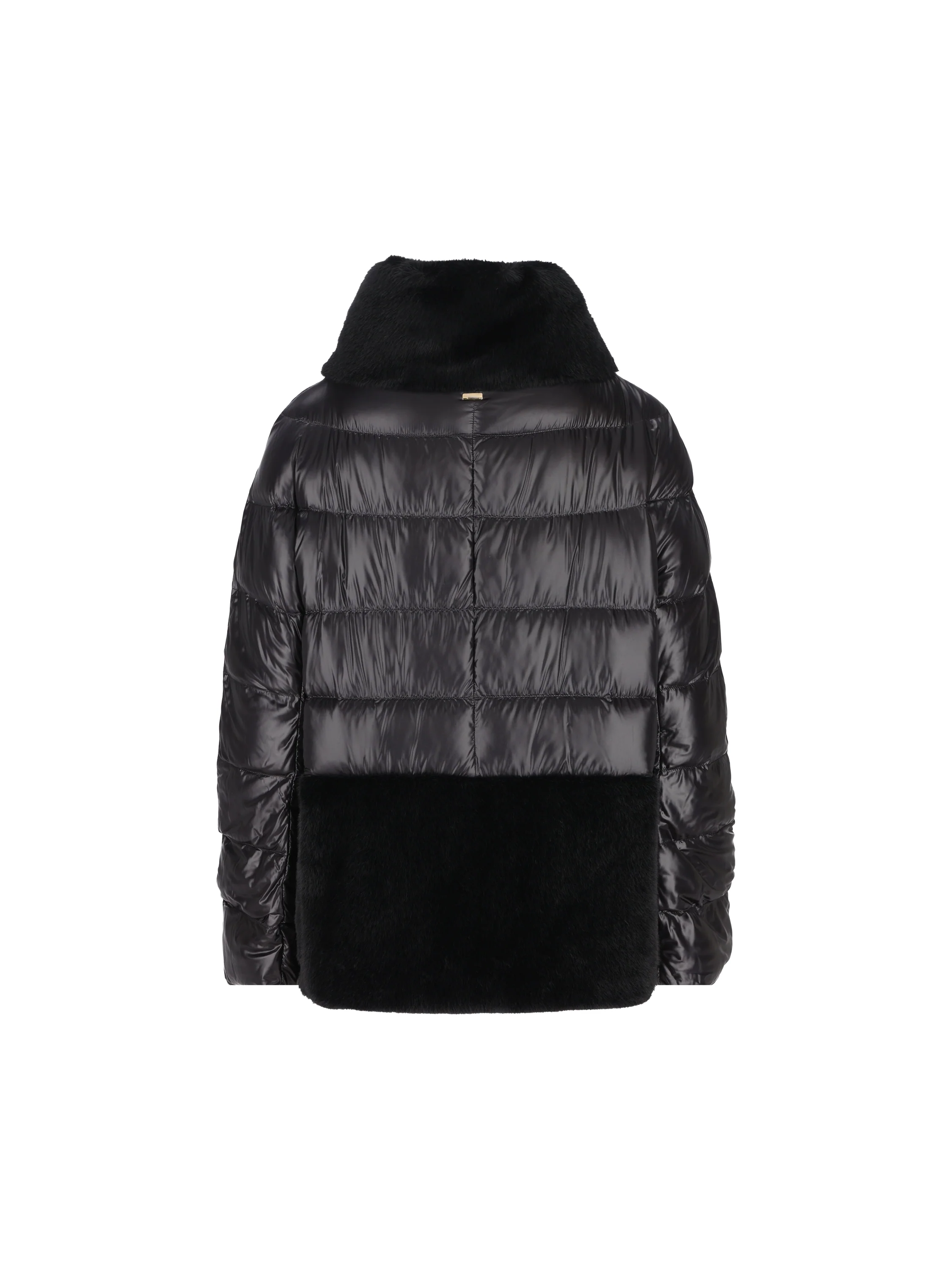 Piumino realizzato in nylon. PI001933D 12017Z9300 HERNO 