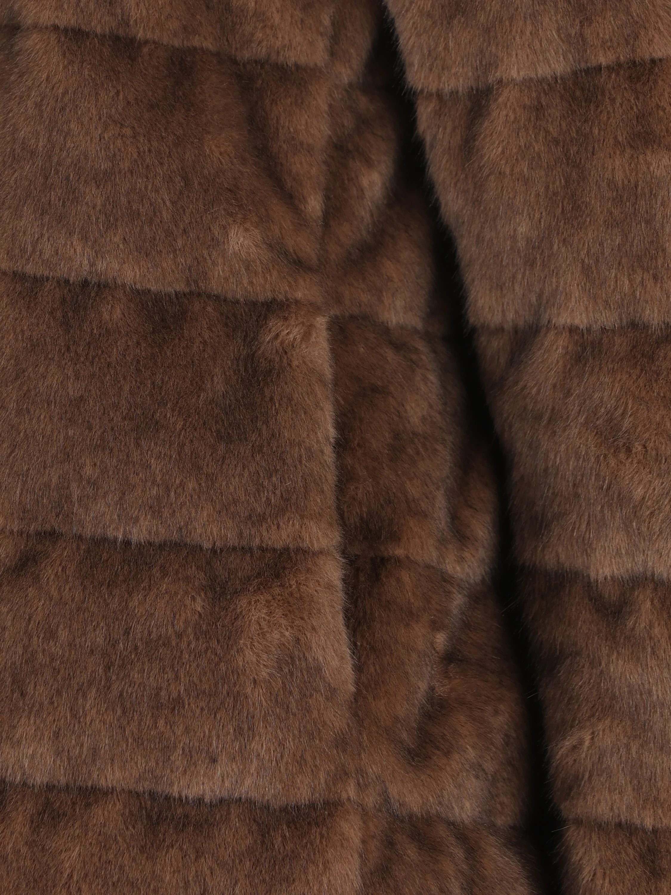 Piumino realizzato in poliestere. PI002281D 129418810 HERNO 