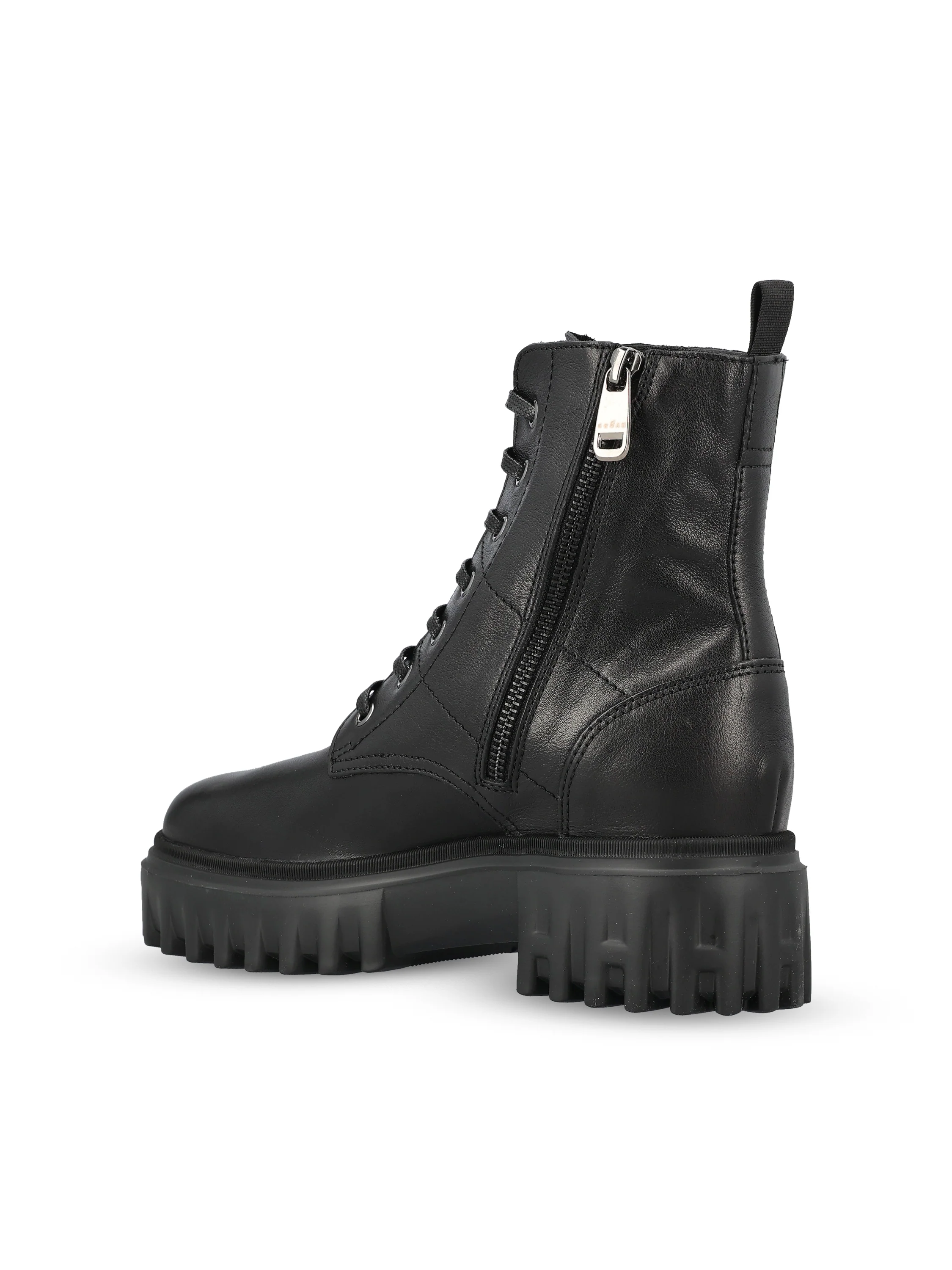 Stivale realizzato in pelle. HXW7000FW70ULV B999 HOGAN 