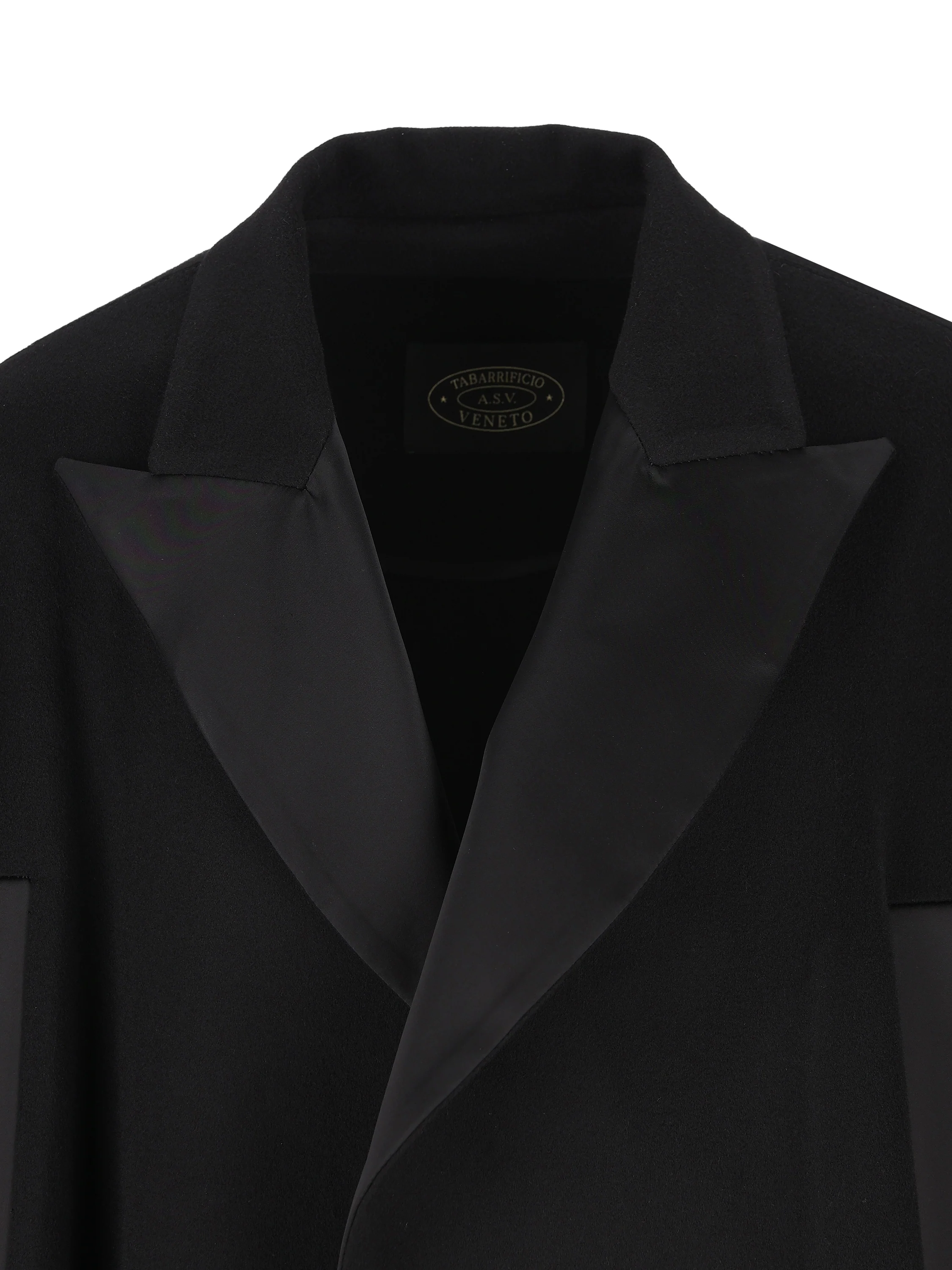 Cappotto realizzato in lana vergine. TAB0037 614059 IL TABARRO 