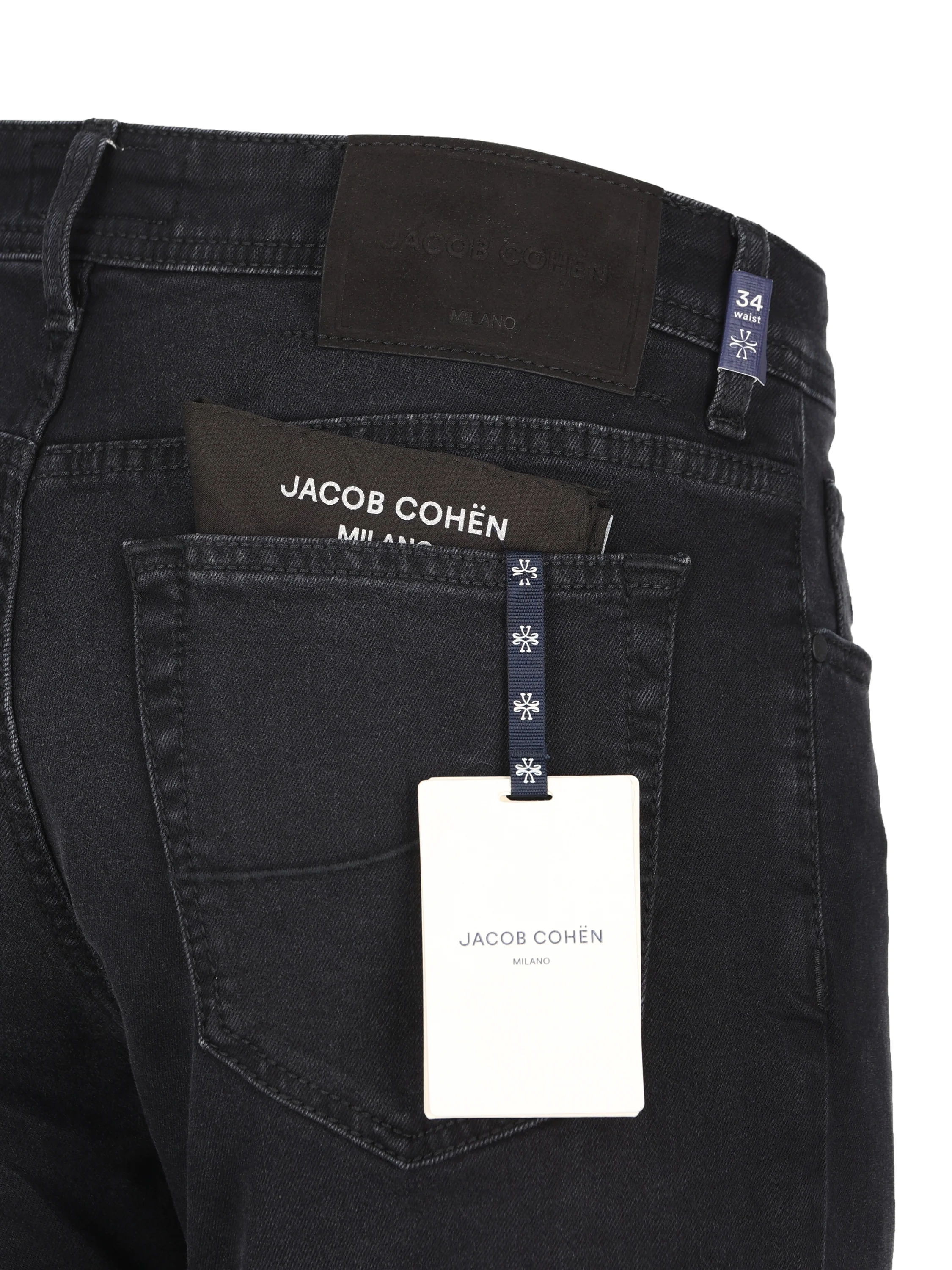 Jeans realizzati in cotone. QE004030 S3622V1 JACOB COHËN 