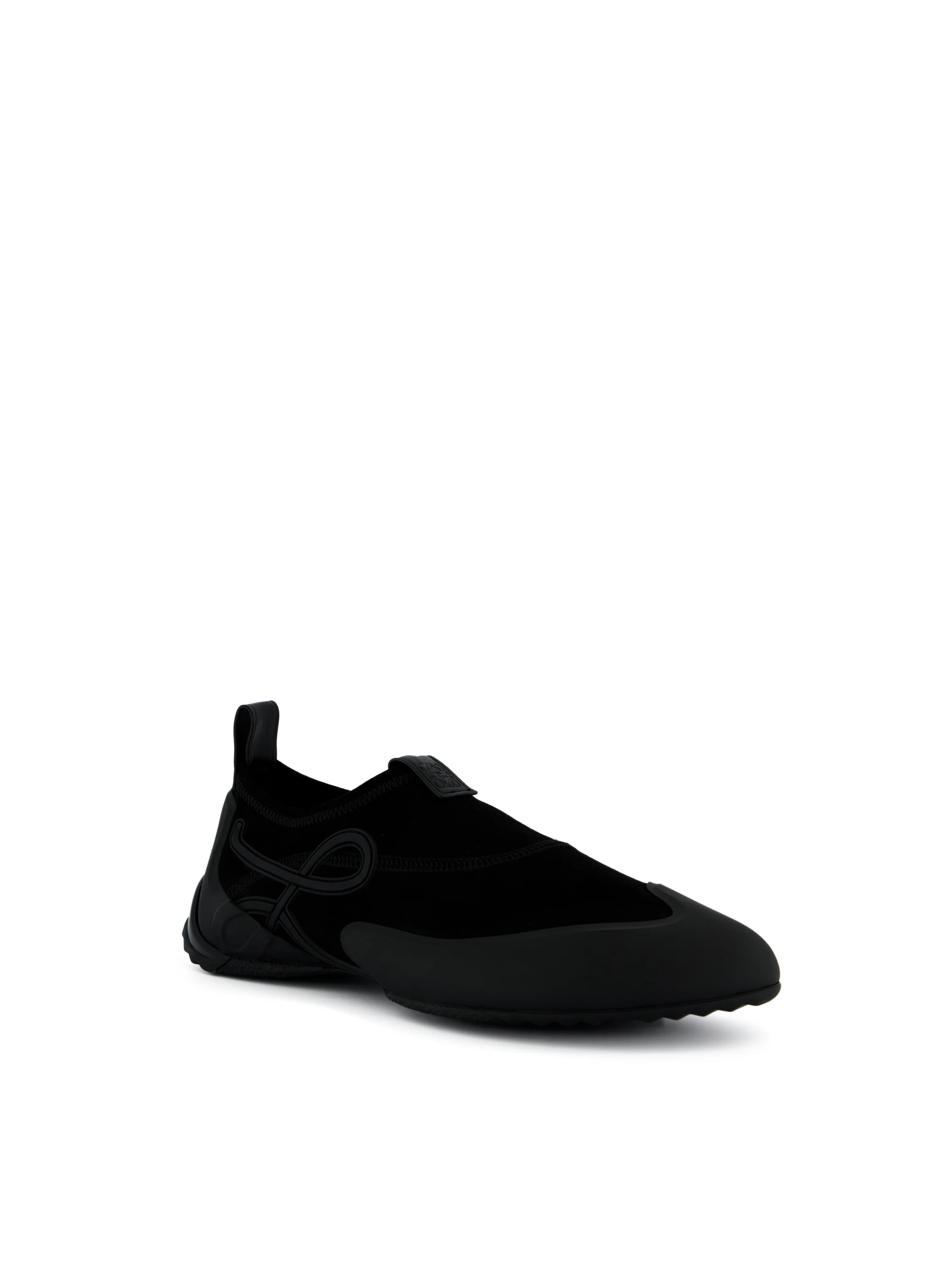 Scarpa realizzata in pelle scamosciata MGRP282X06 1100 LOEWE